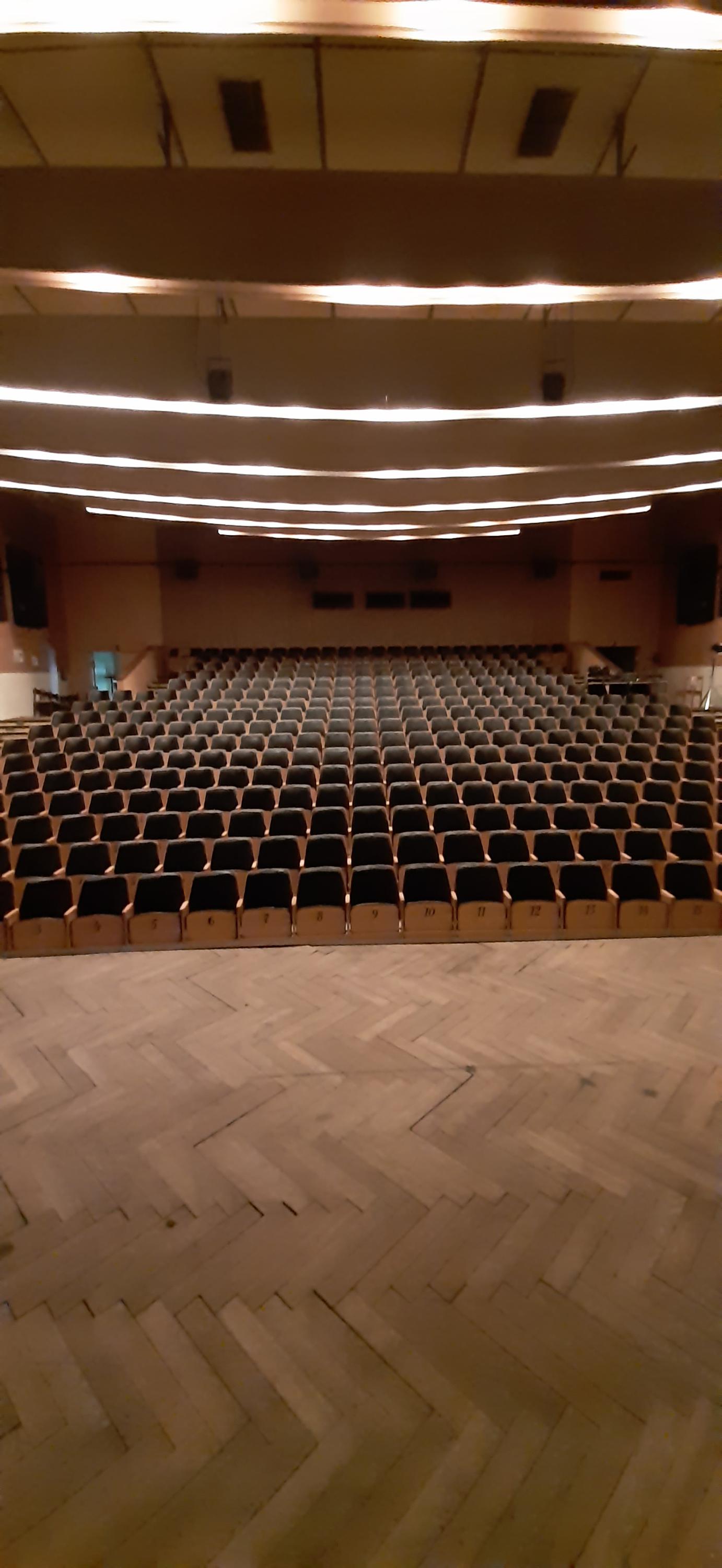 Kino Stochov foto 6