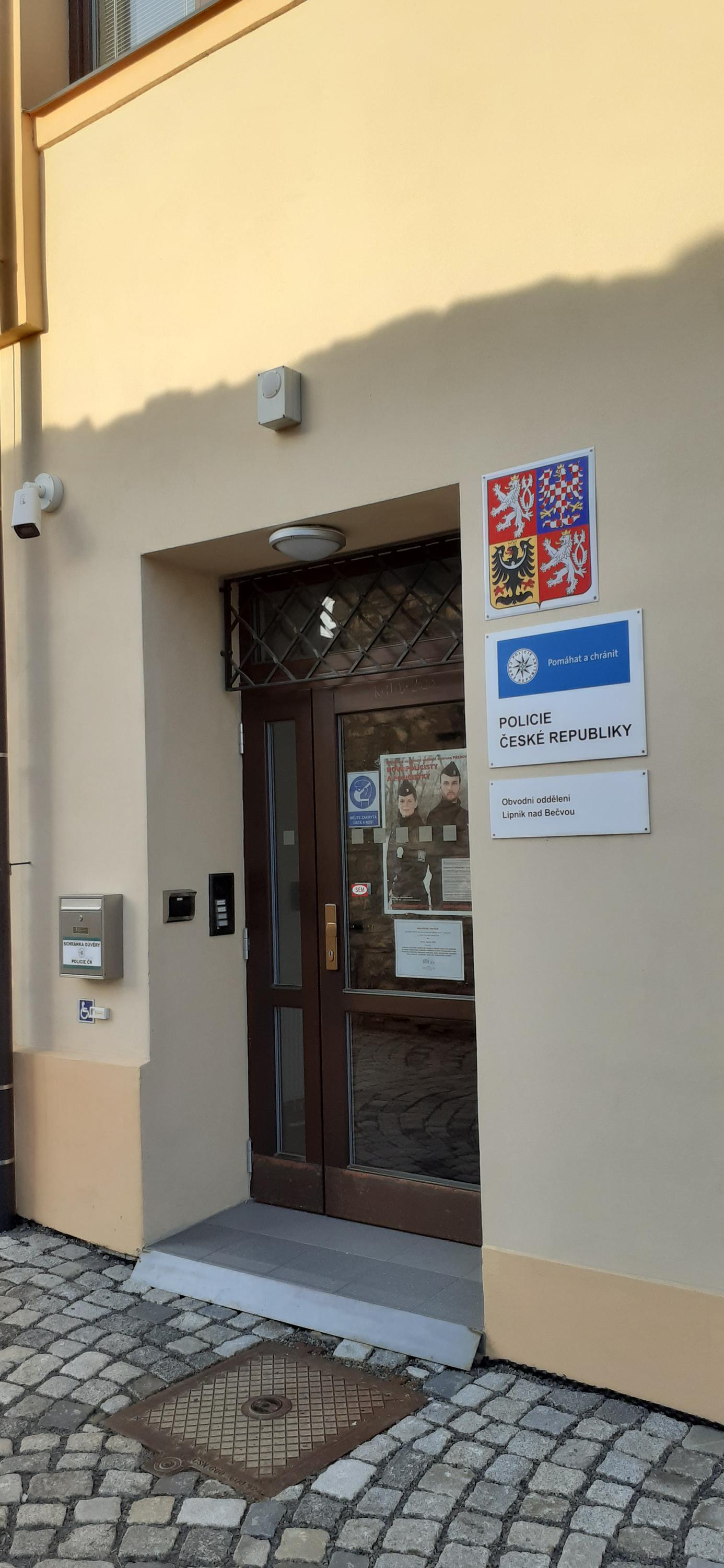 Policie ČR - Obvodní oddělení Lipník nad Bečvou foto 3