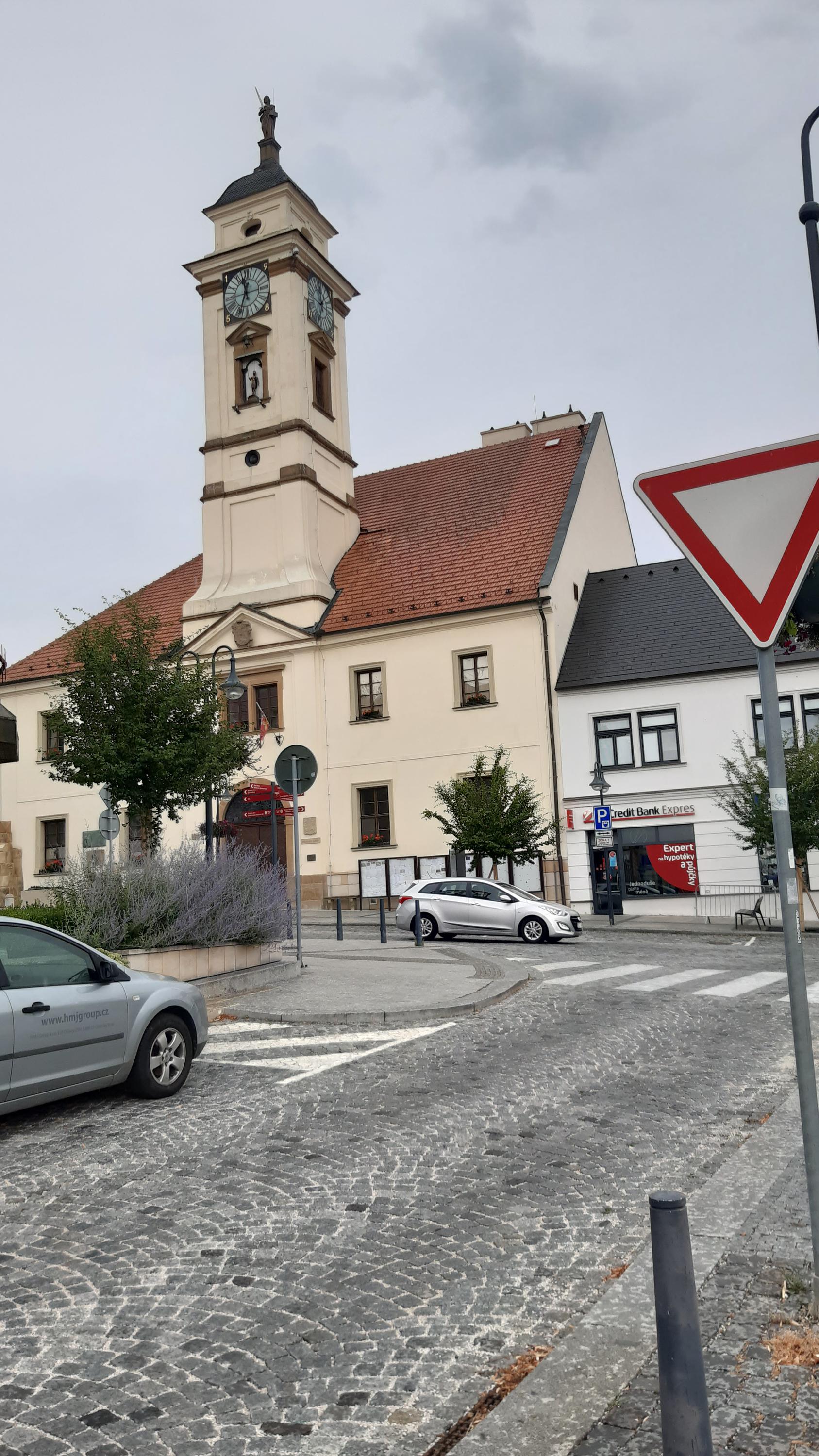 Uherský Brod - městský úřad foto 6