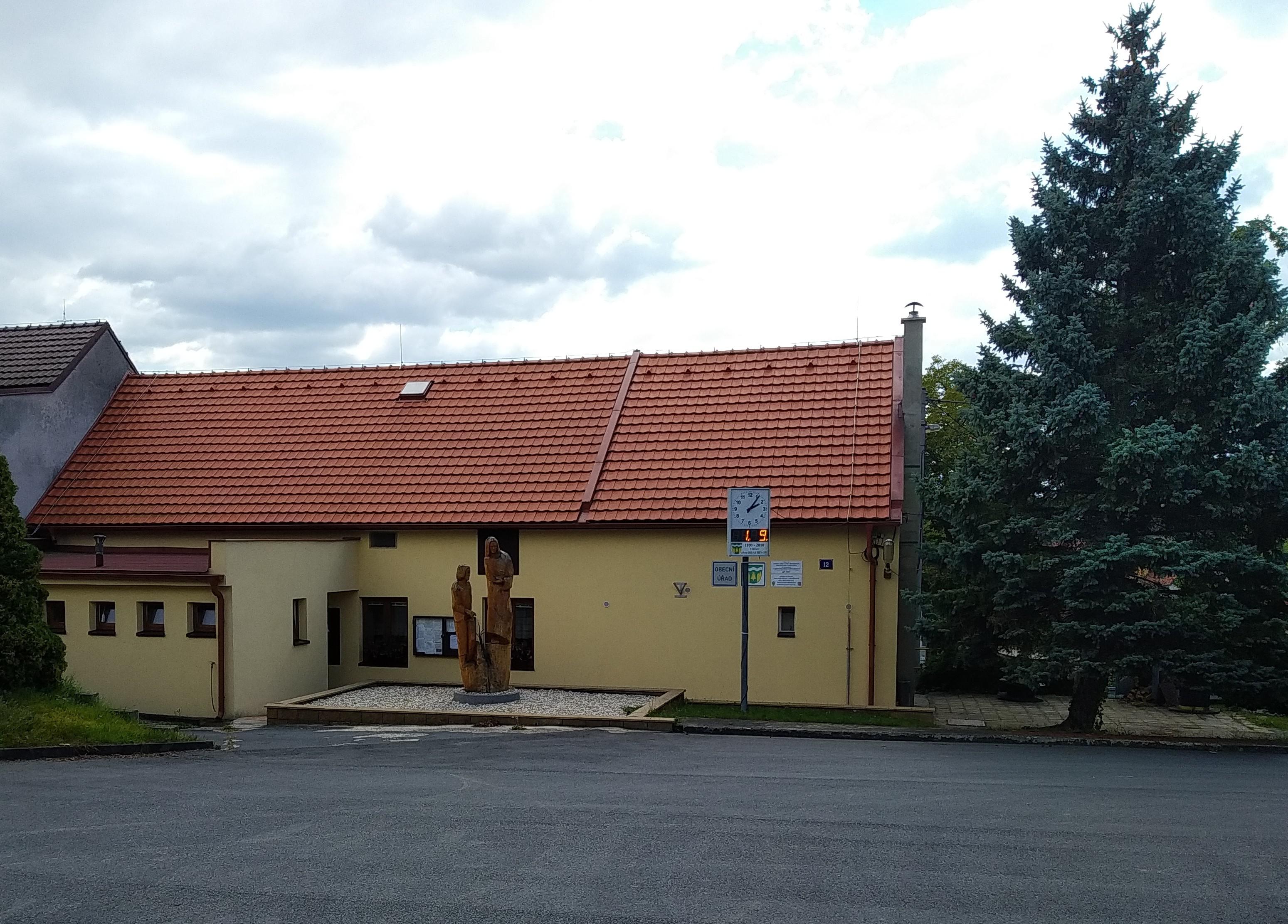 Bratřínov - obecní úřad