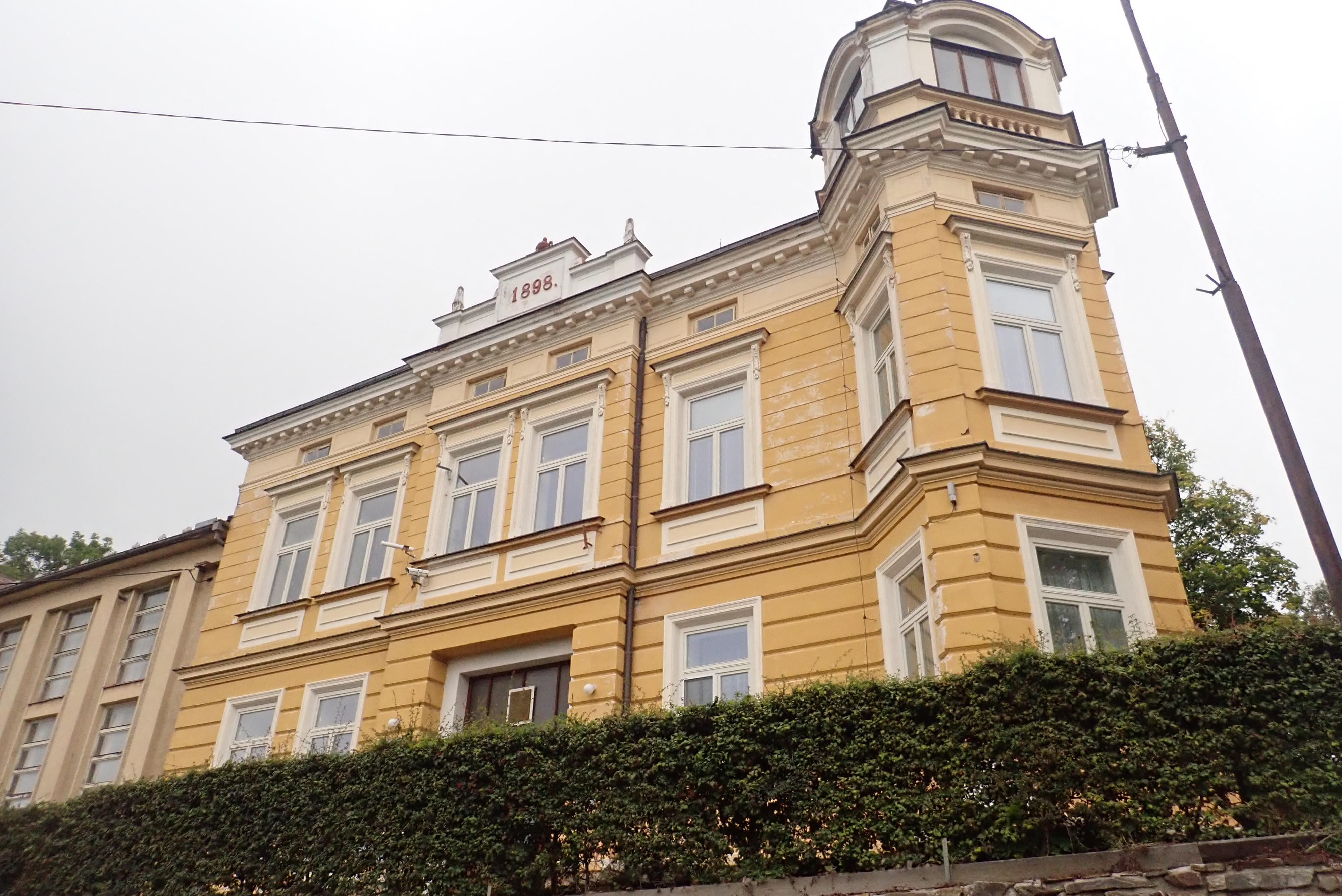 Velhartice - obecní úřad foto 5