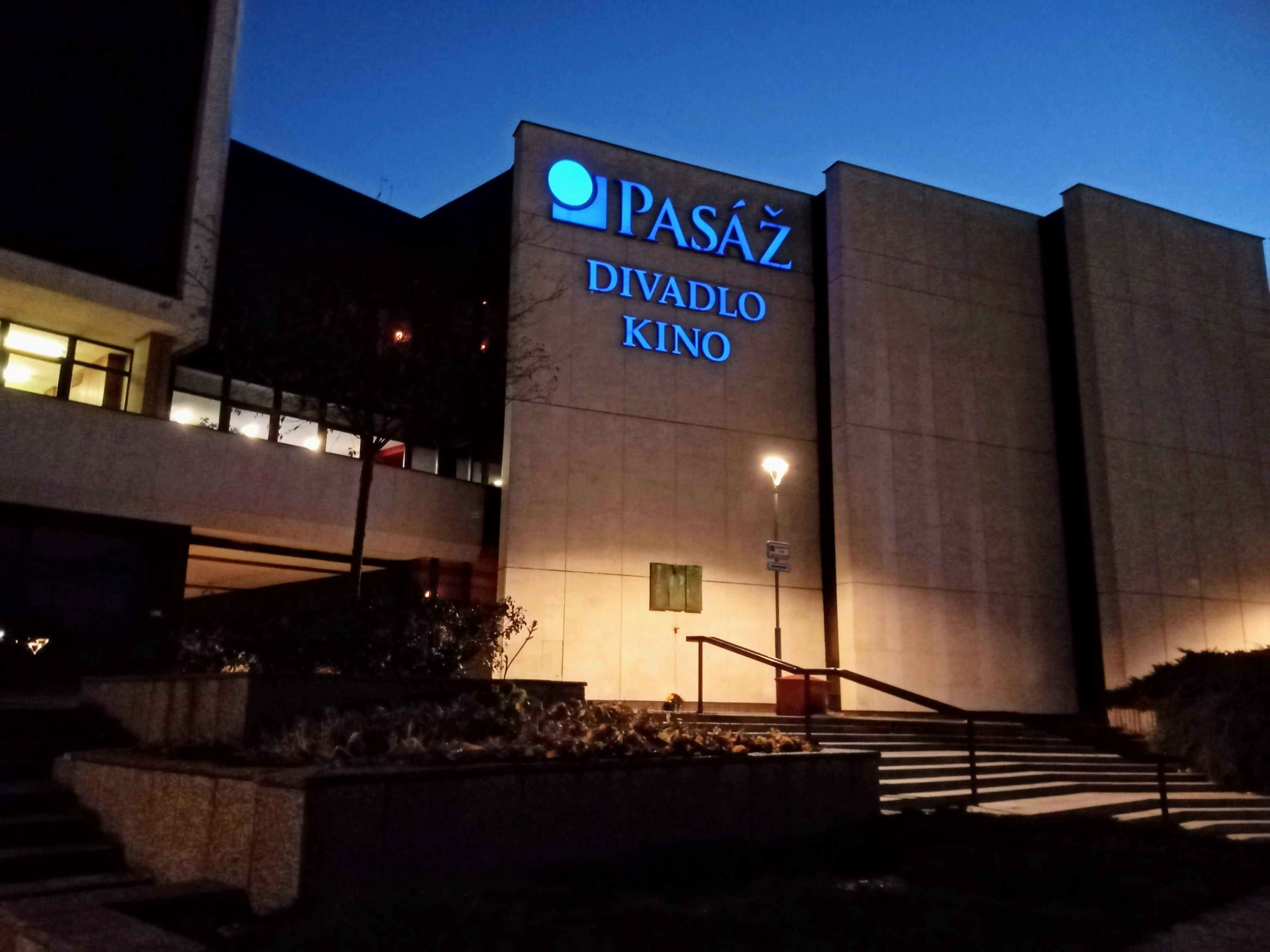 Divadlo Pasáž foto 6