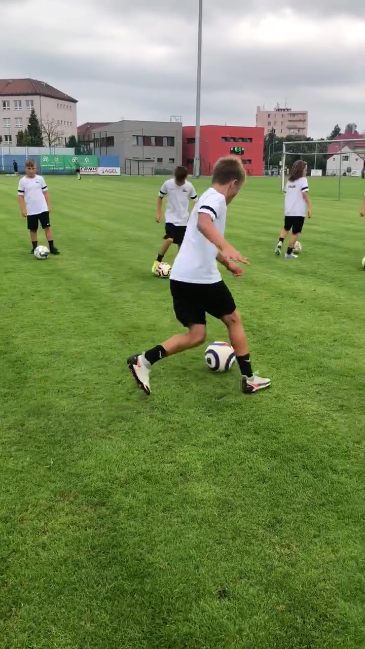 Můj Fotbalový Trenér.cz foto 2 (náhled videa)