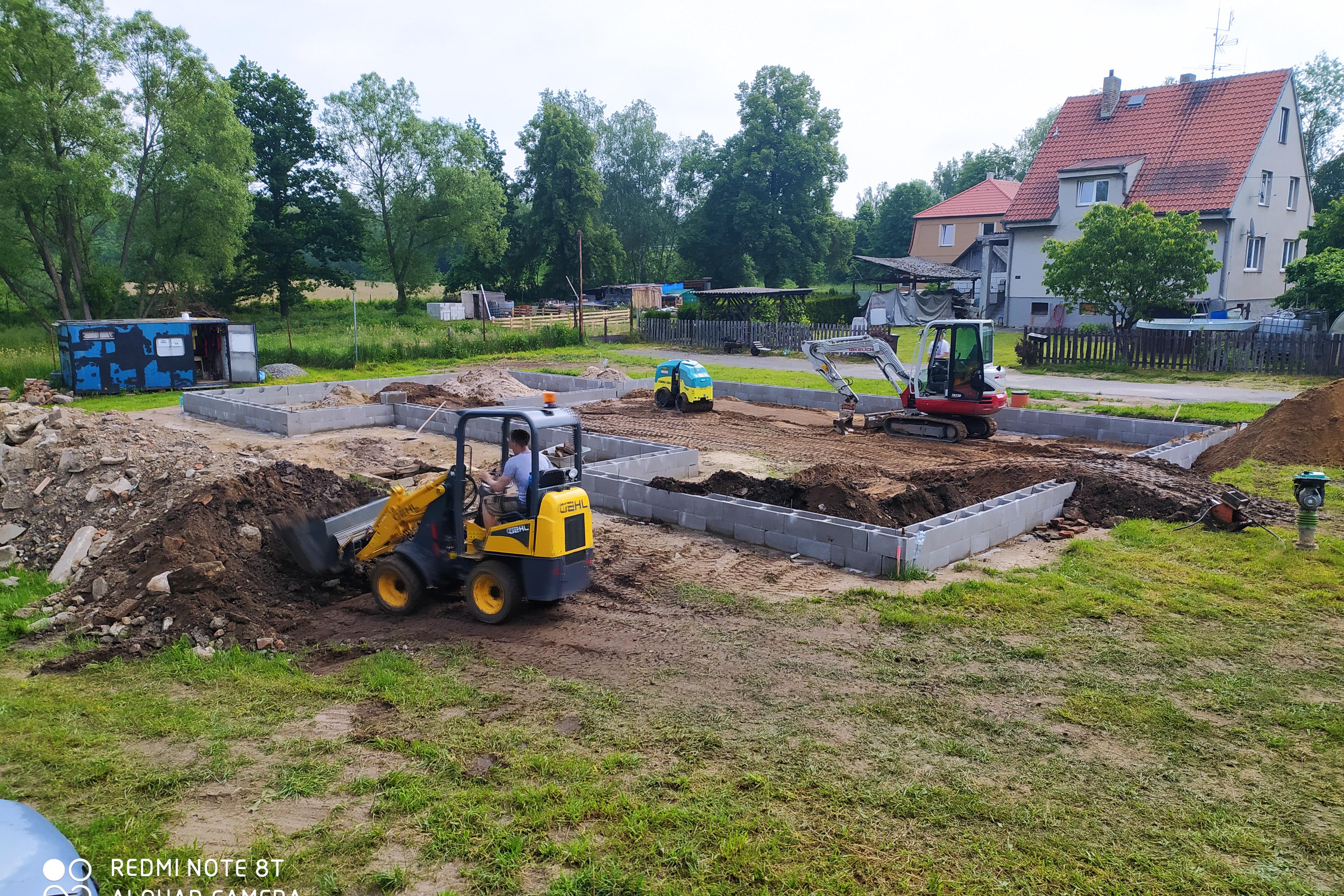 Podvalský - zemní práce foto 1