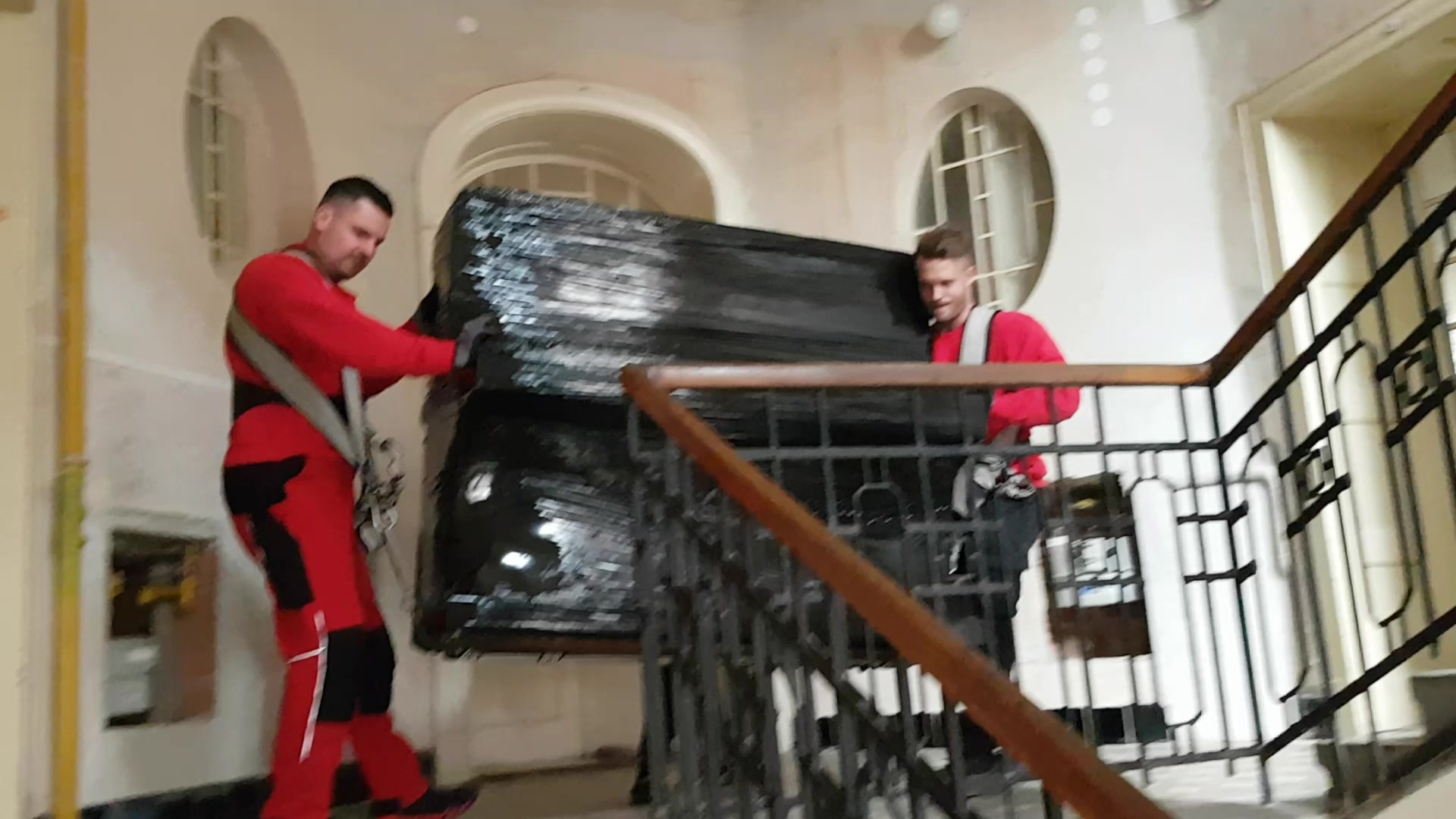 STĚHOVACÍ SLUŽBY BRNO s.r.o. foto 2 (náhled videa)