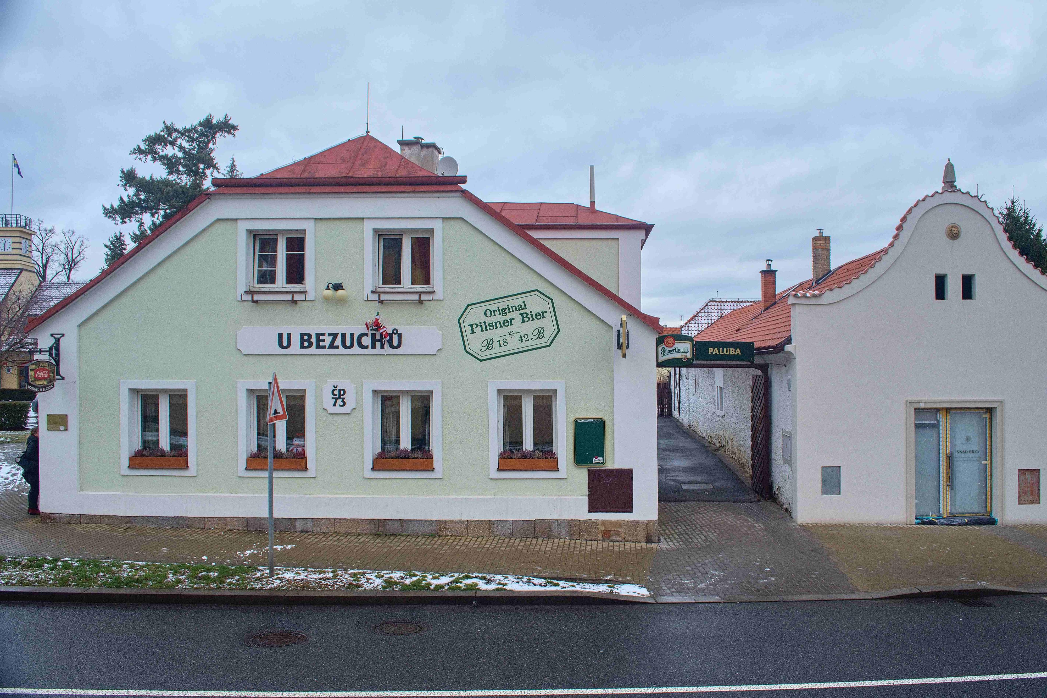 Restaurace U Bezuchů foto 2
