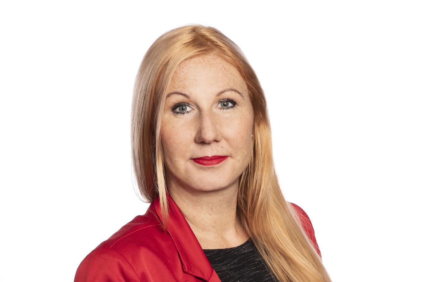 Nikol Kiššová - Realitní makléřka RE/MAX G8 Reality