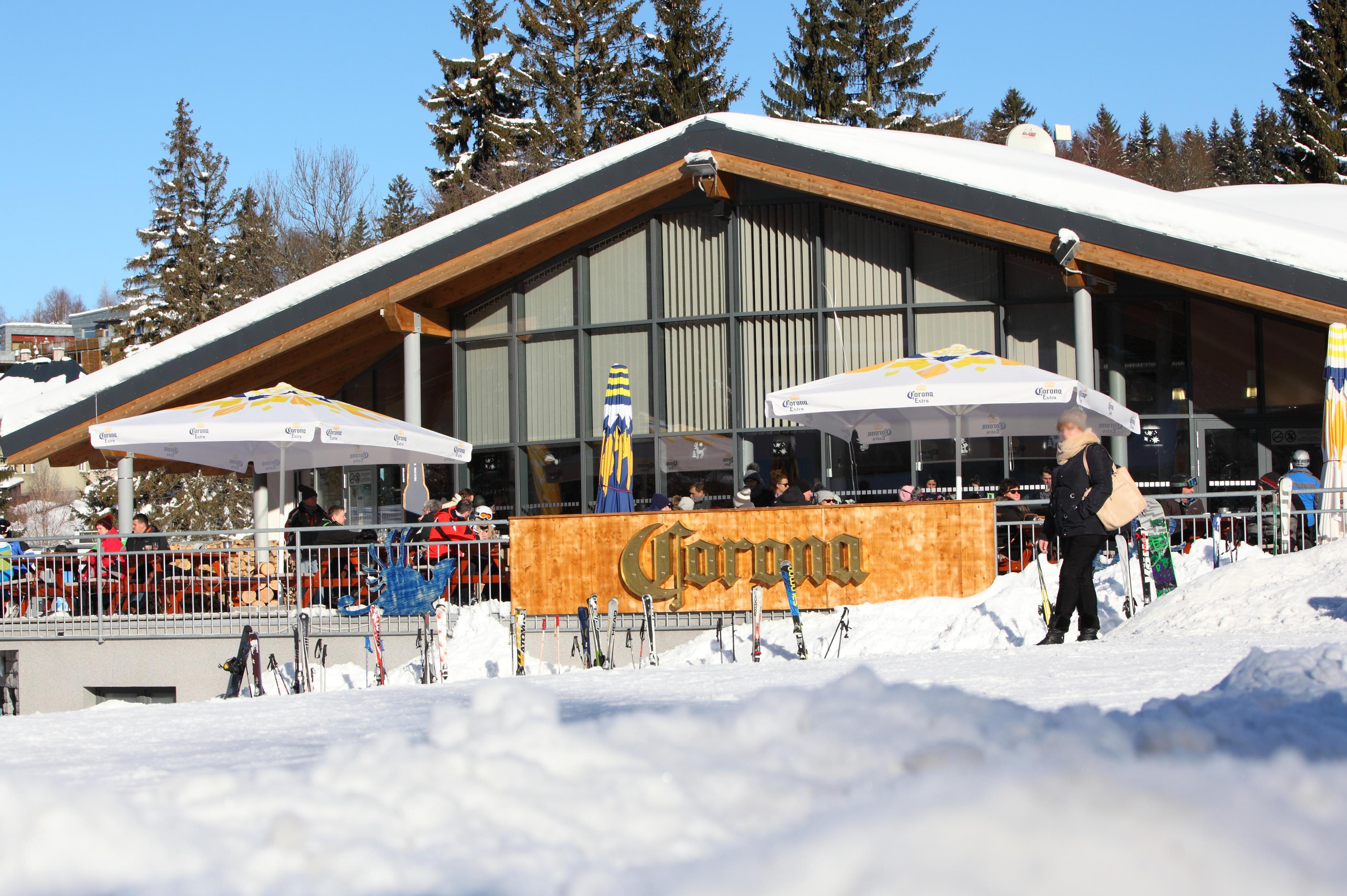 Restaurant & Après ski bar STONE