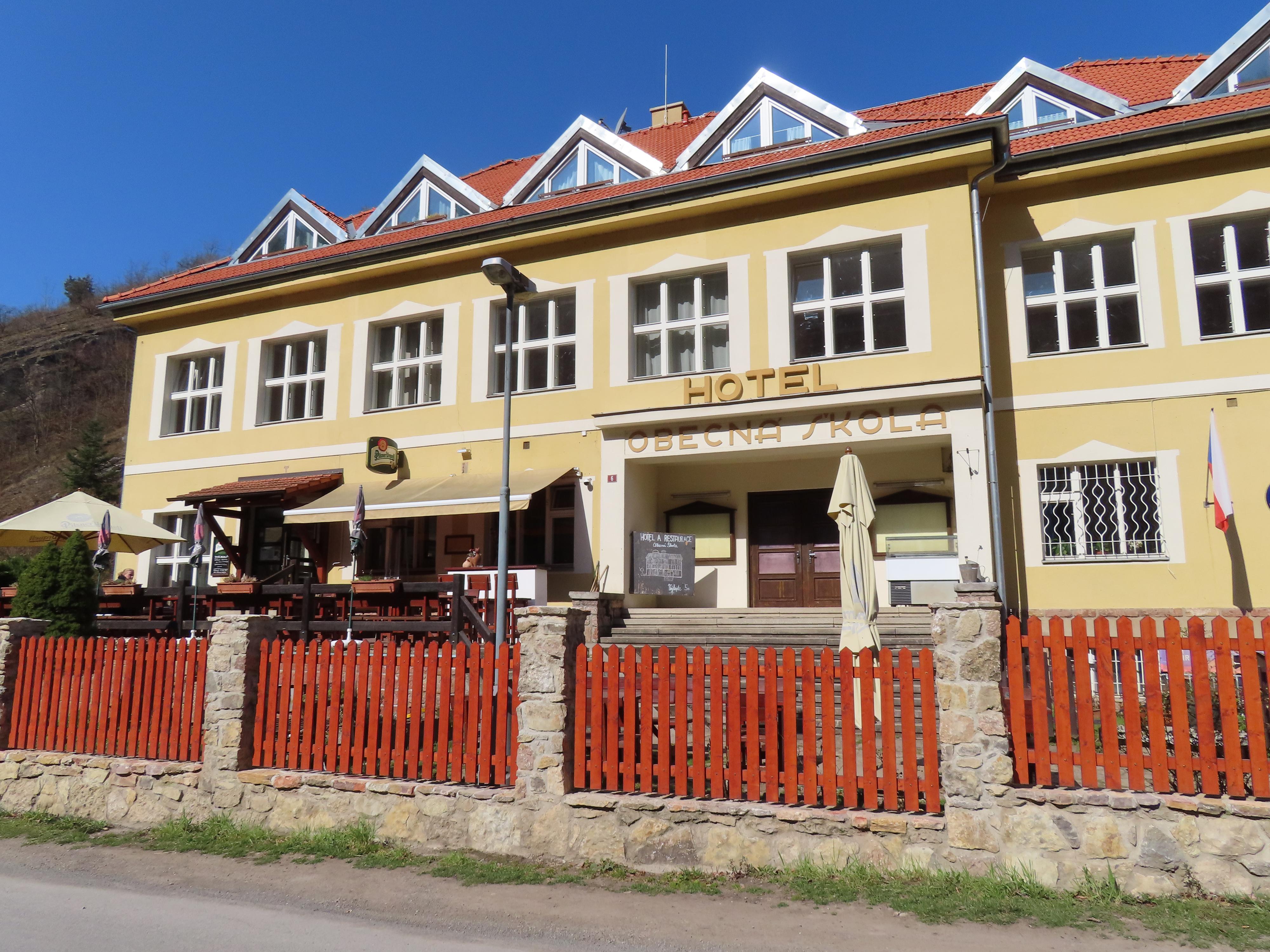 Restaurace Obecná škola foto 3