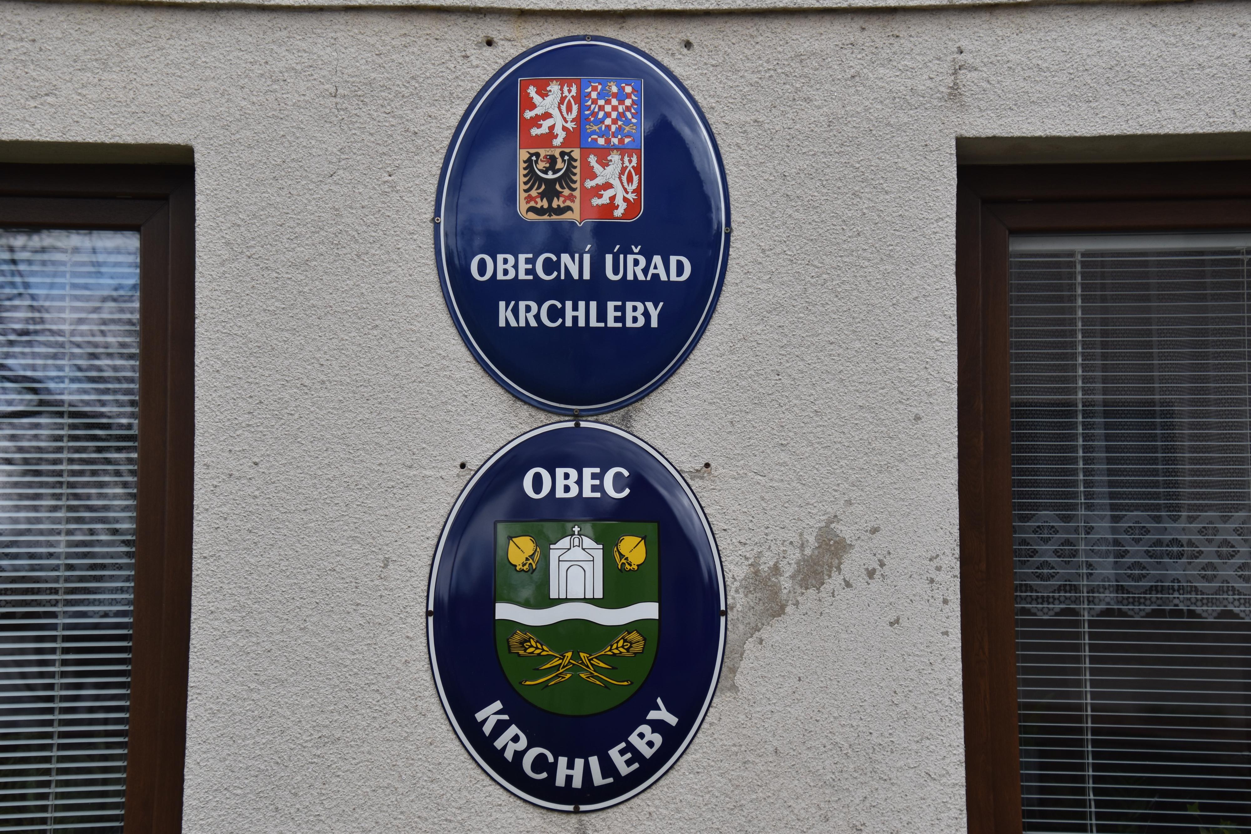 Krchleby - obecní úřad foto 2