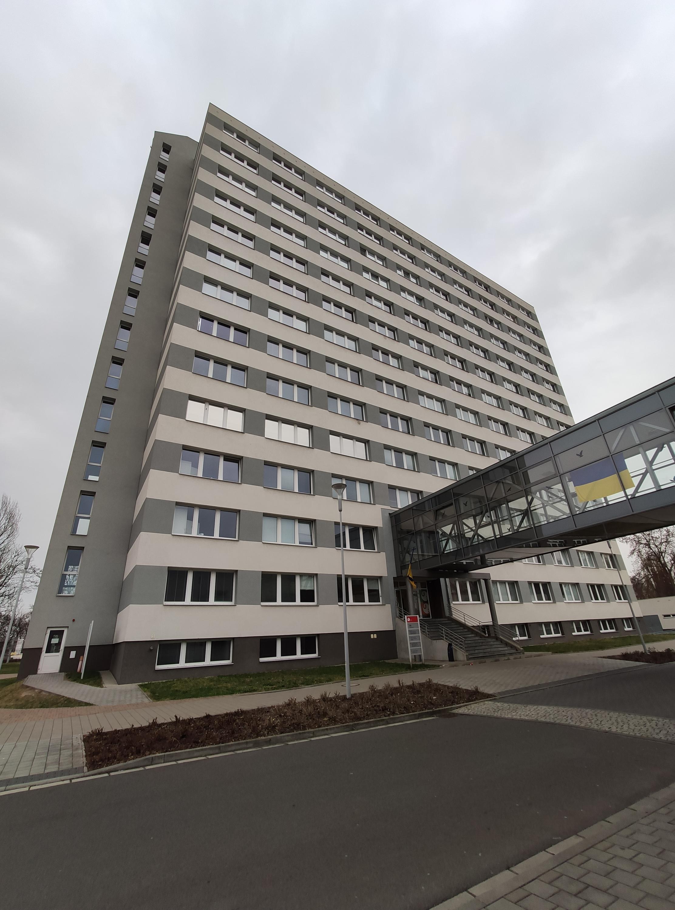 Univerzita Pardubice - Fakulta ekonomicko-správní foto 6