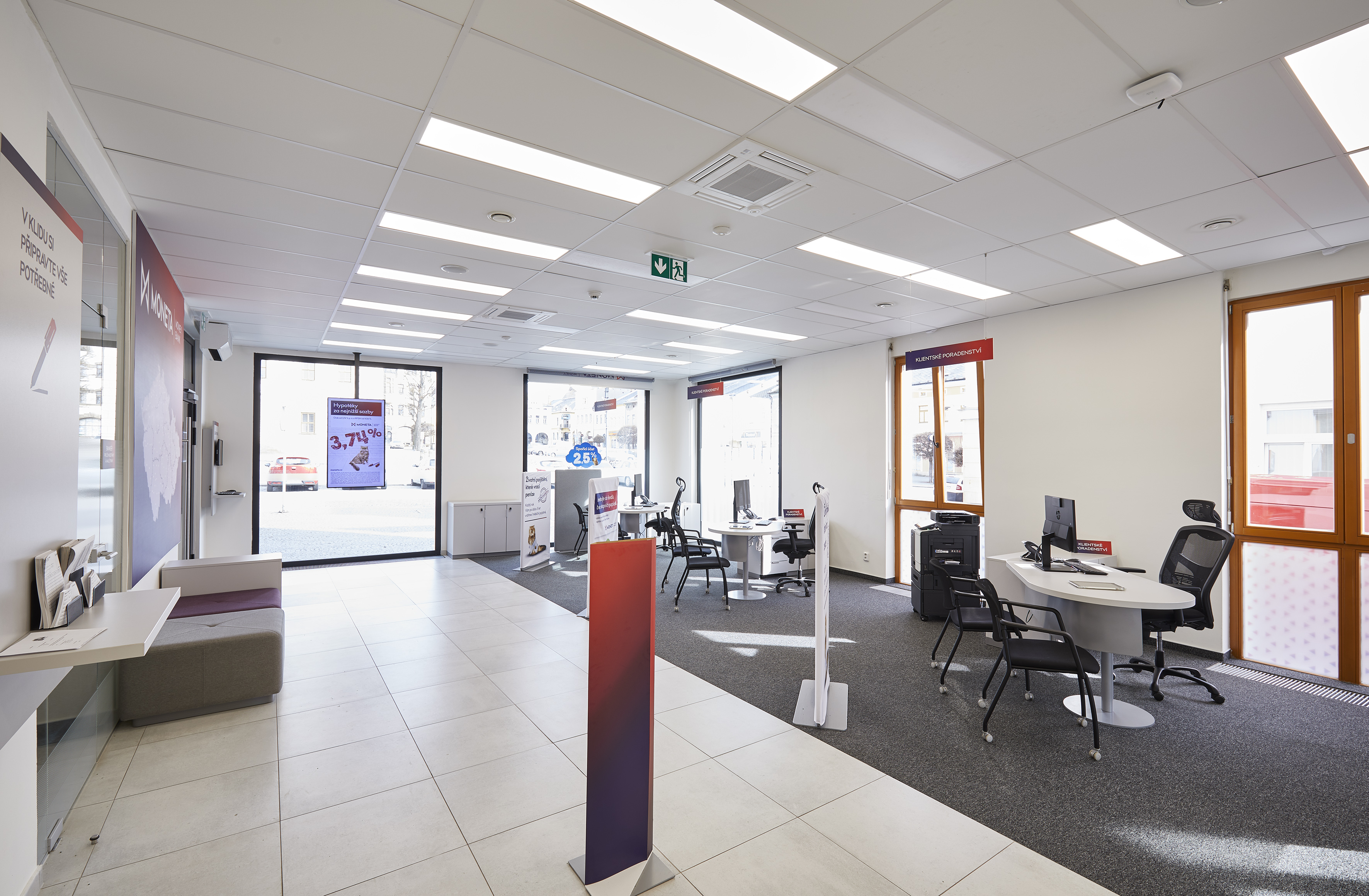 MONETA Money Bank foto 3