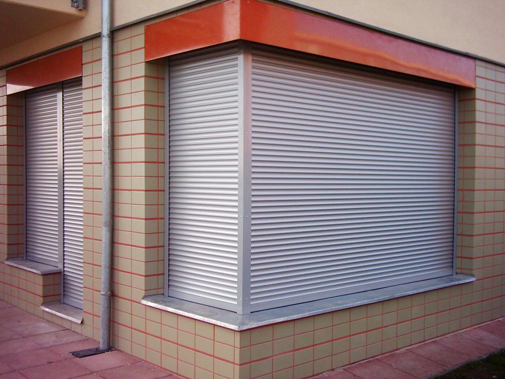 ALUPRA s.r.o. - rolety, vrata, mříže foto 5