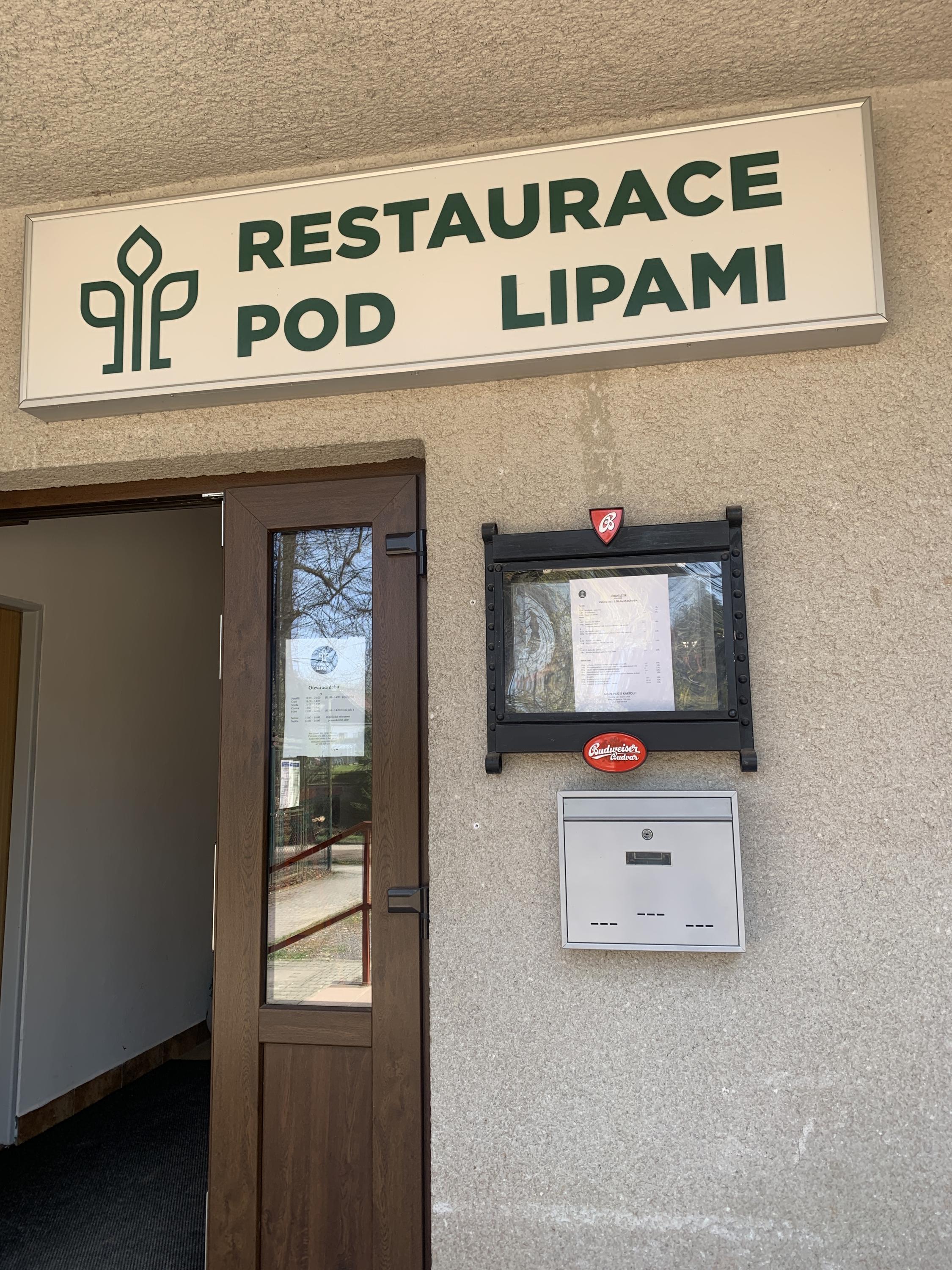 Restaurace Pod Lipami foto 4