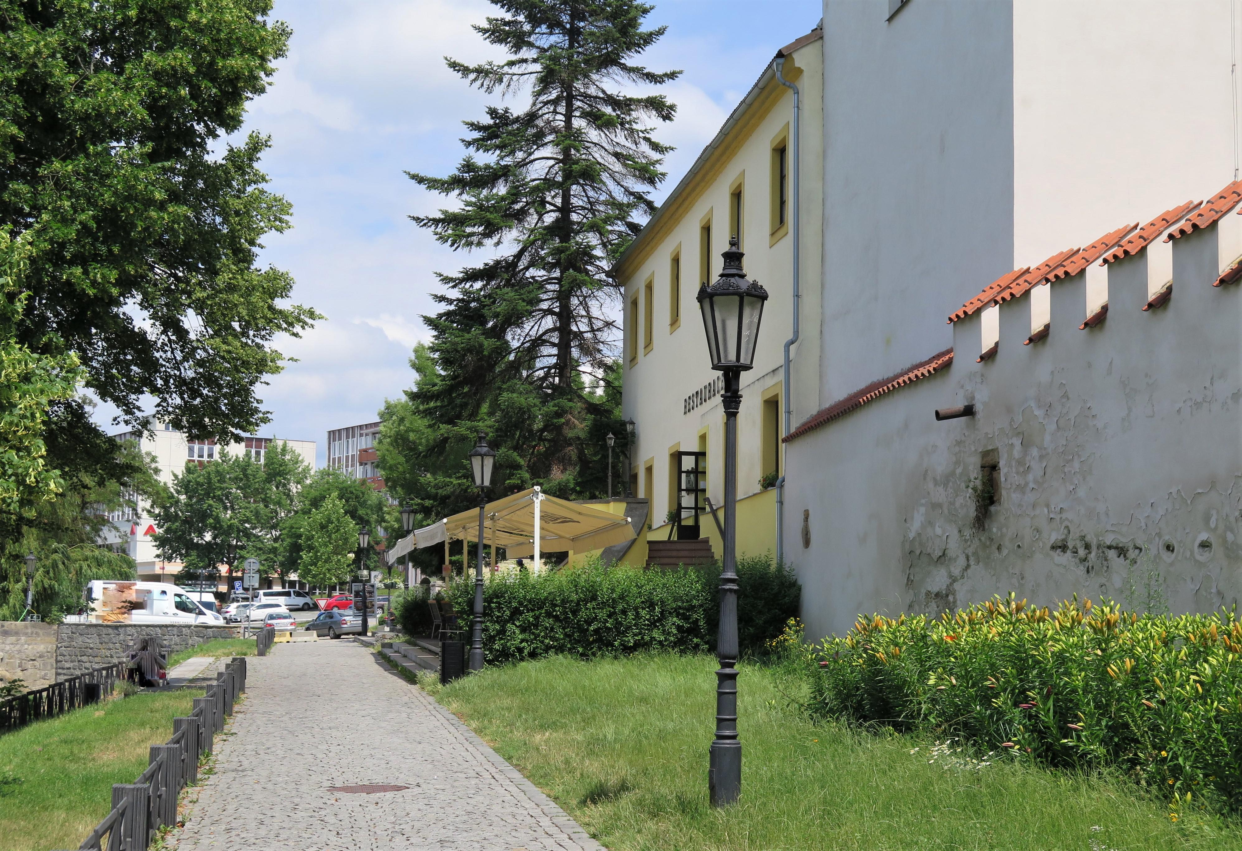 Restaurace u Kamenného mostu foto 2