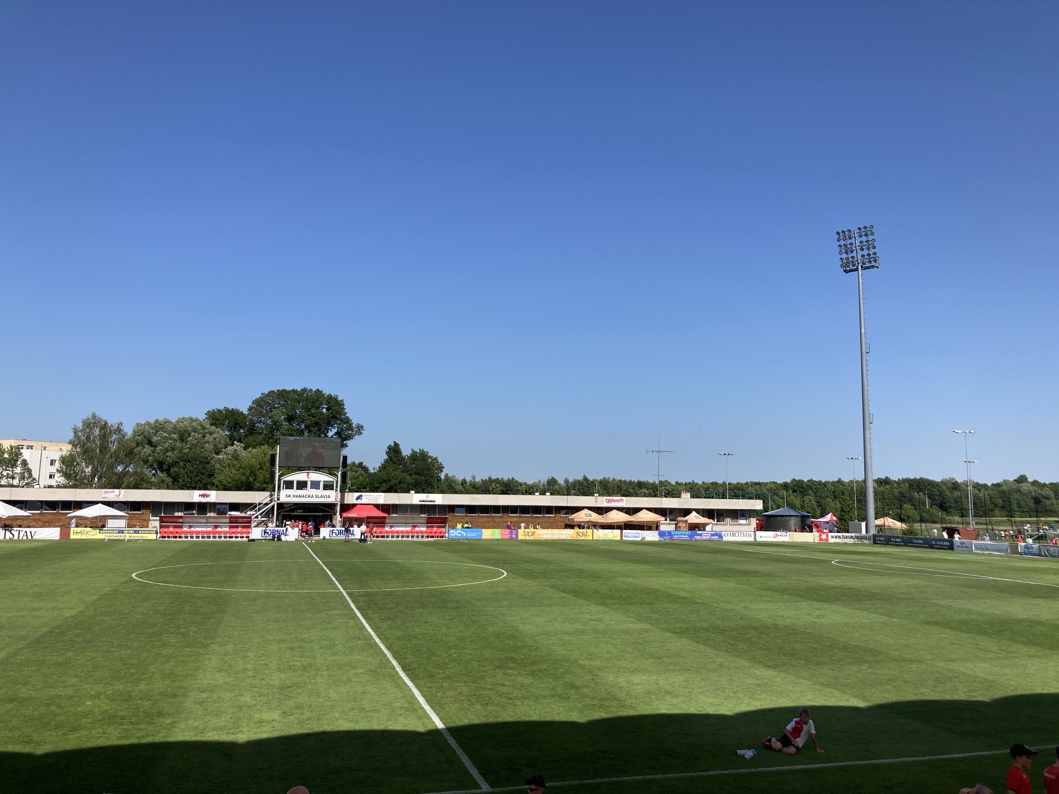 Sportovní zařízení města Kroměříže - fotbalový stadion foto 2