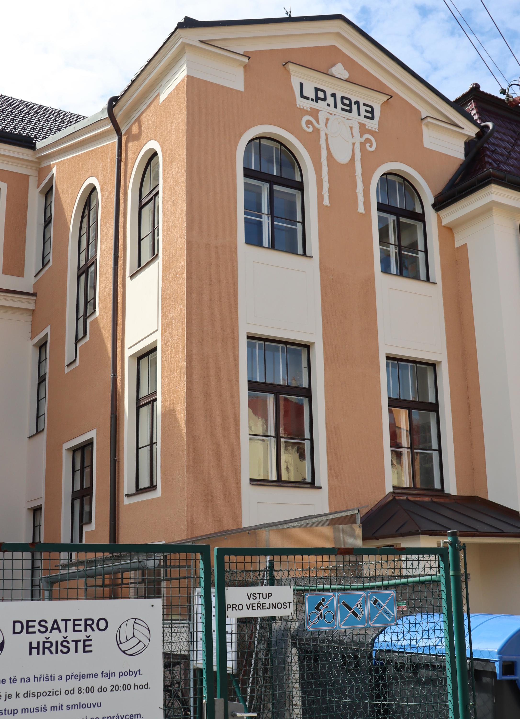 ZŠ Velké Poříčí foto 5