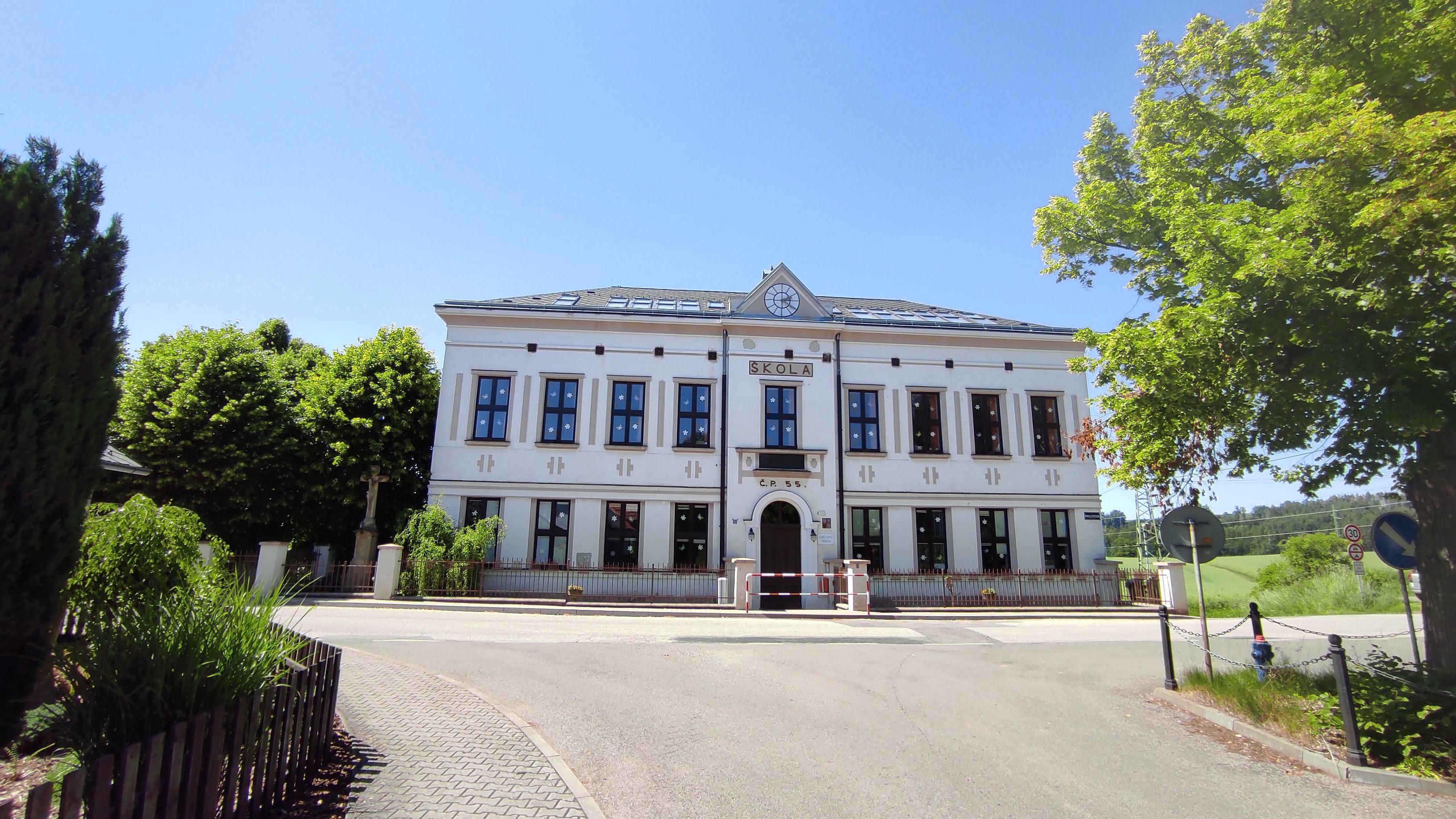 ZŠ Náchod, Pavlišovská foto 2