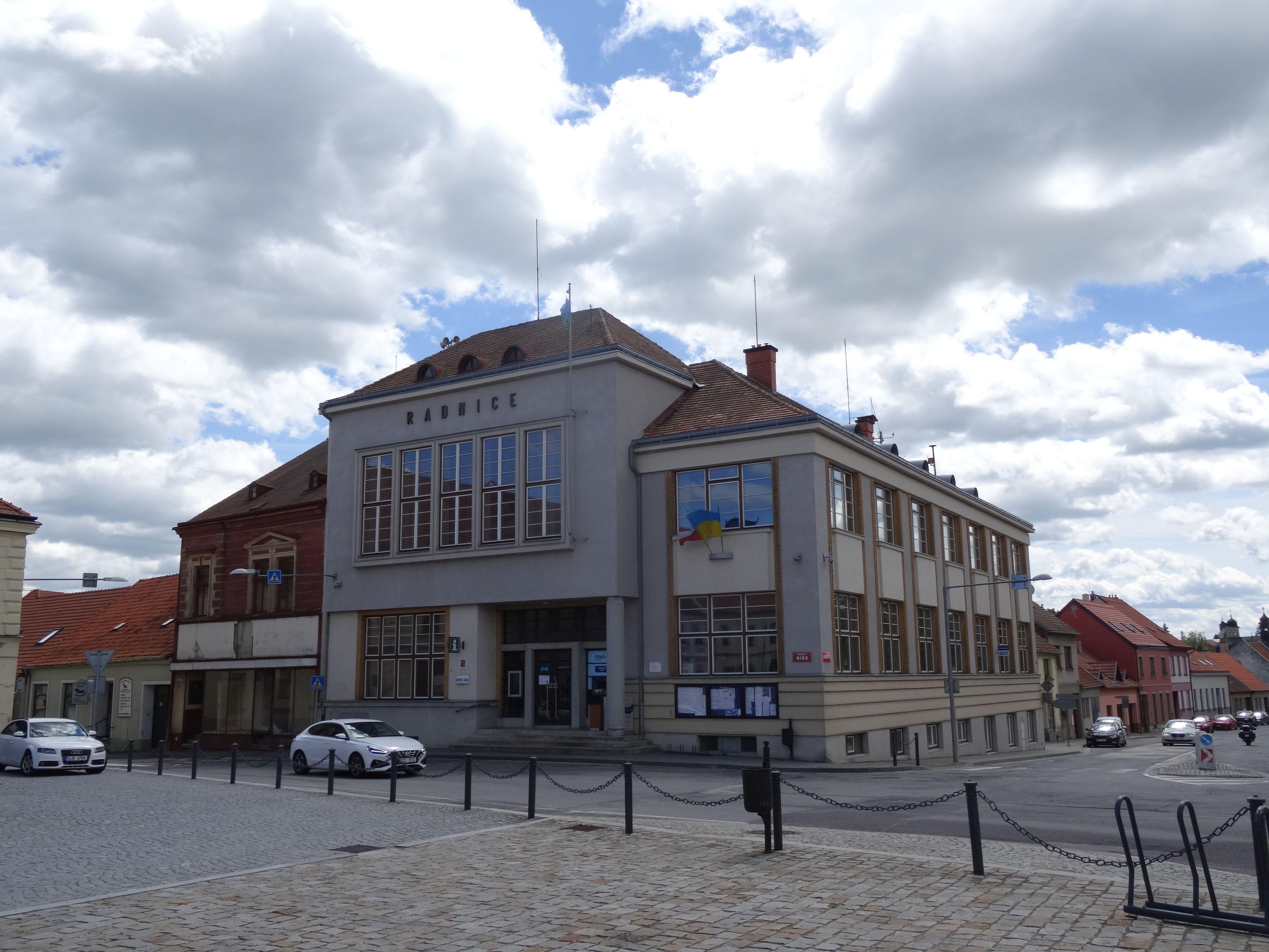 Jaroměřice nad Rokytnou  - městský úřad foto 2