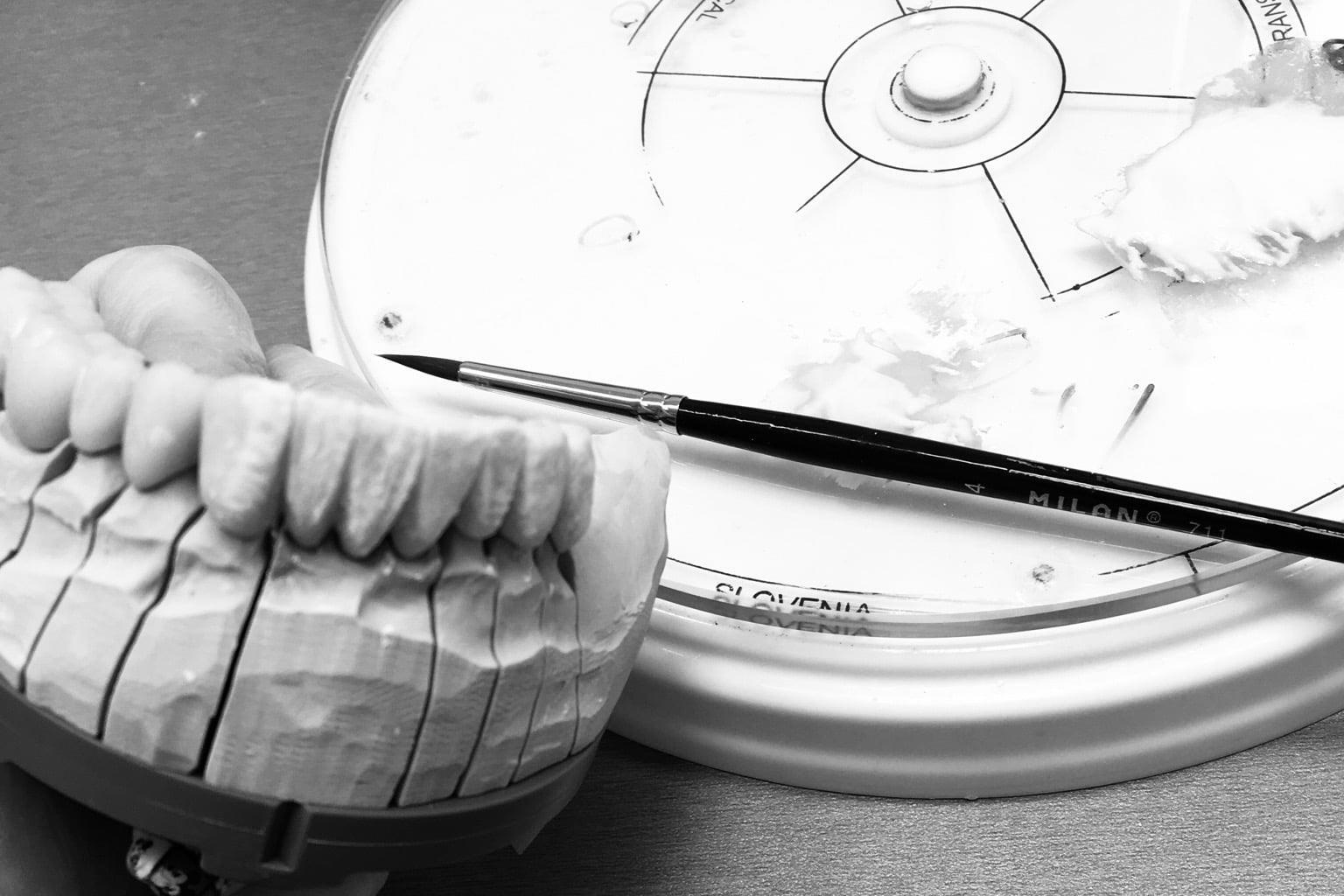 Zuby z Ráje, s.r.o.