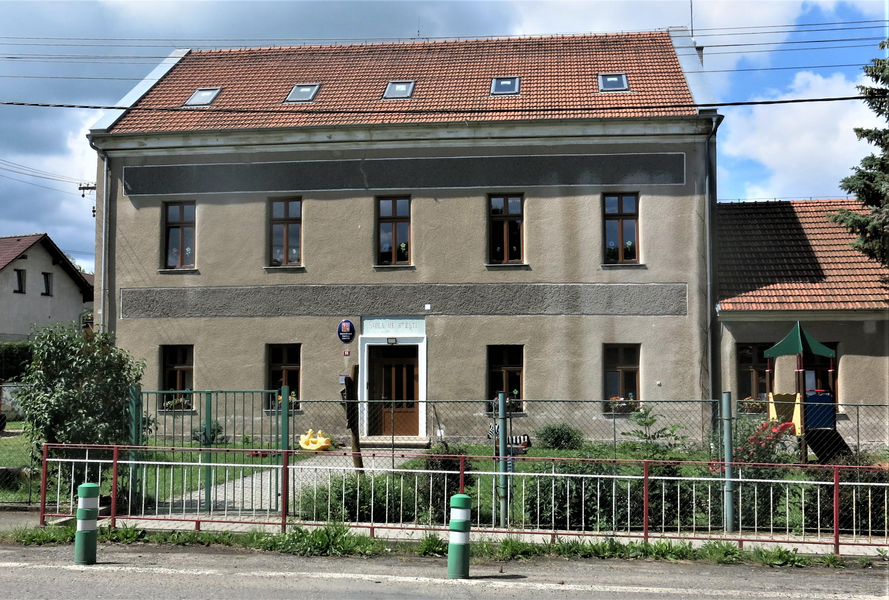 MŠ Knovíz foto 2