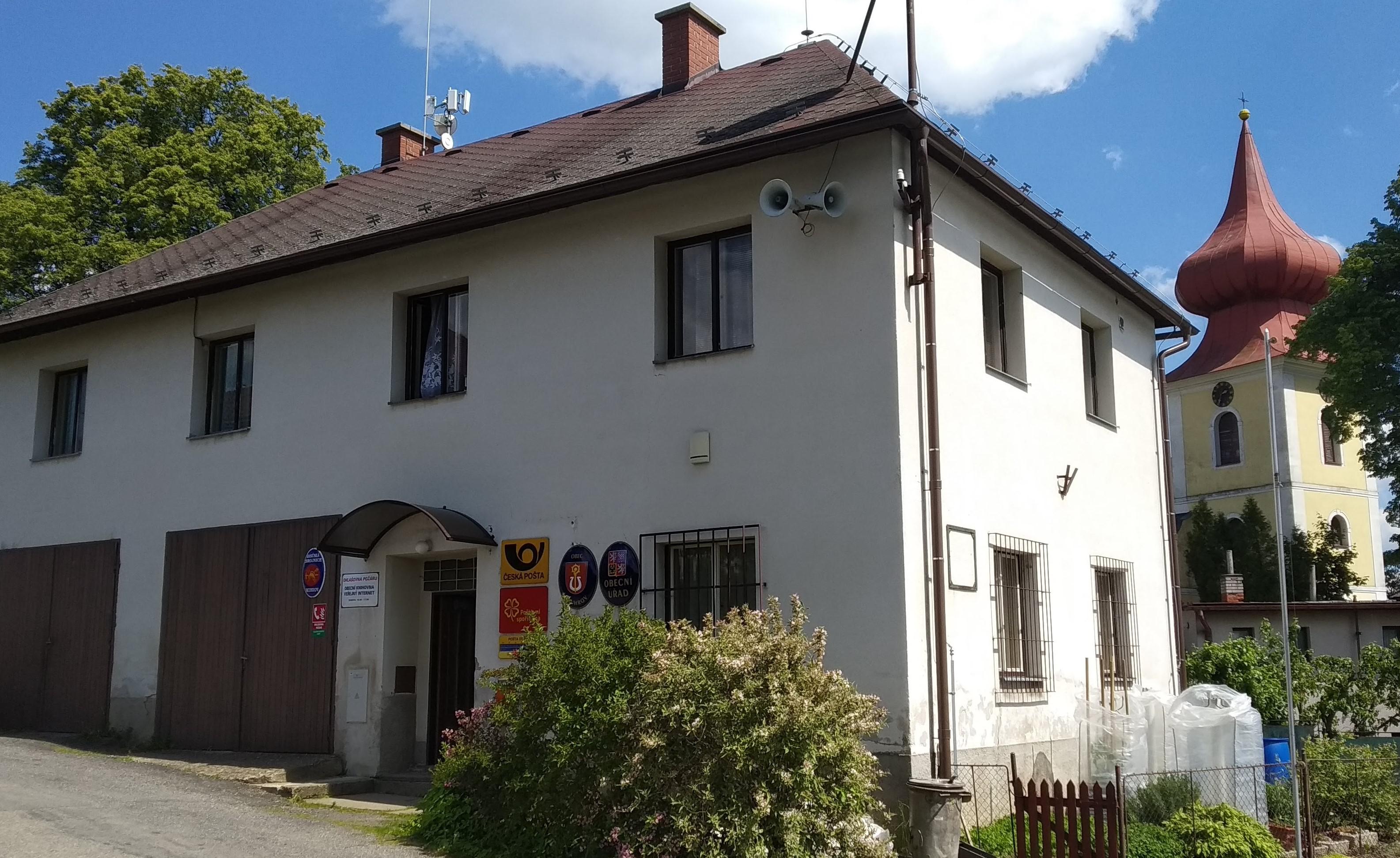 Skuhrov - obecní úřad