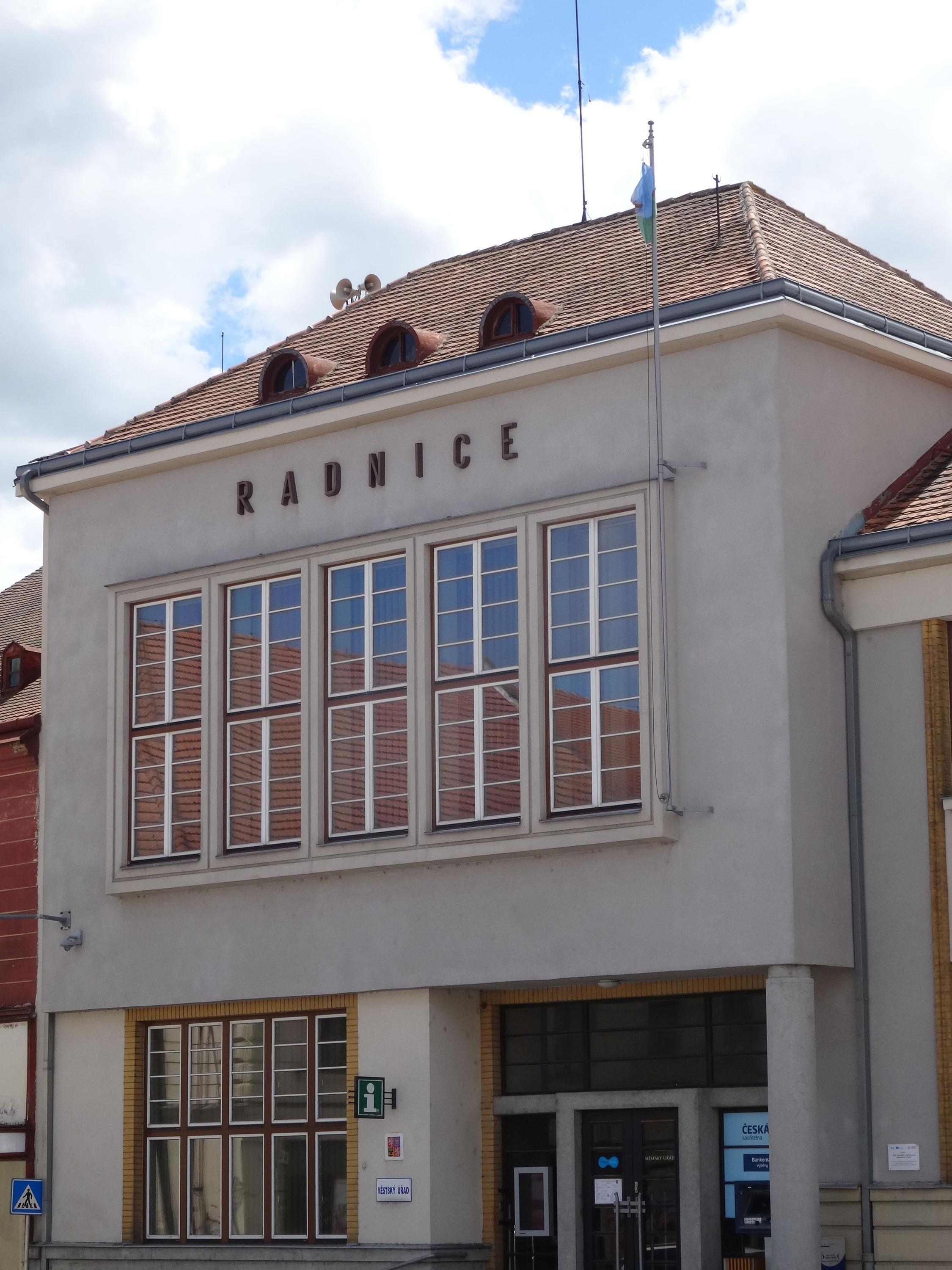 Jaroměřice nad Rokytnou  - městský úřad foto 3