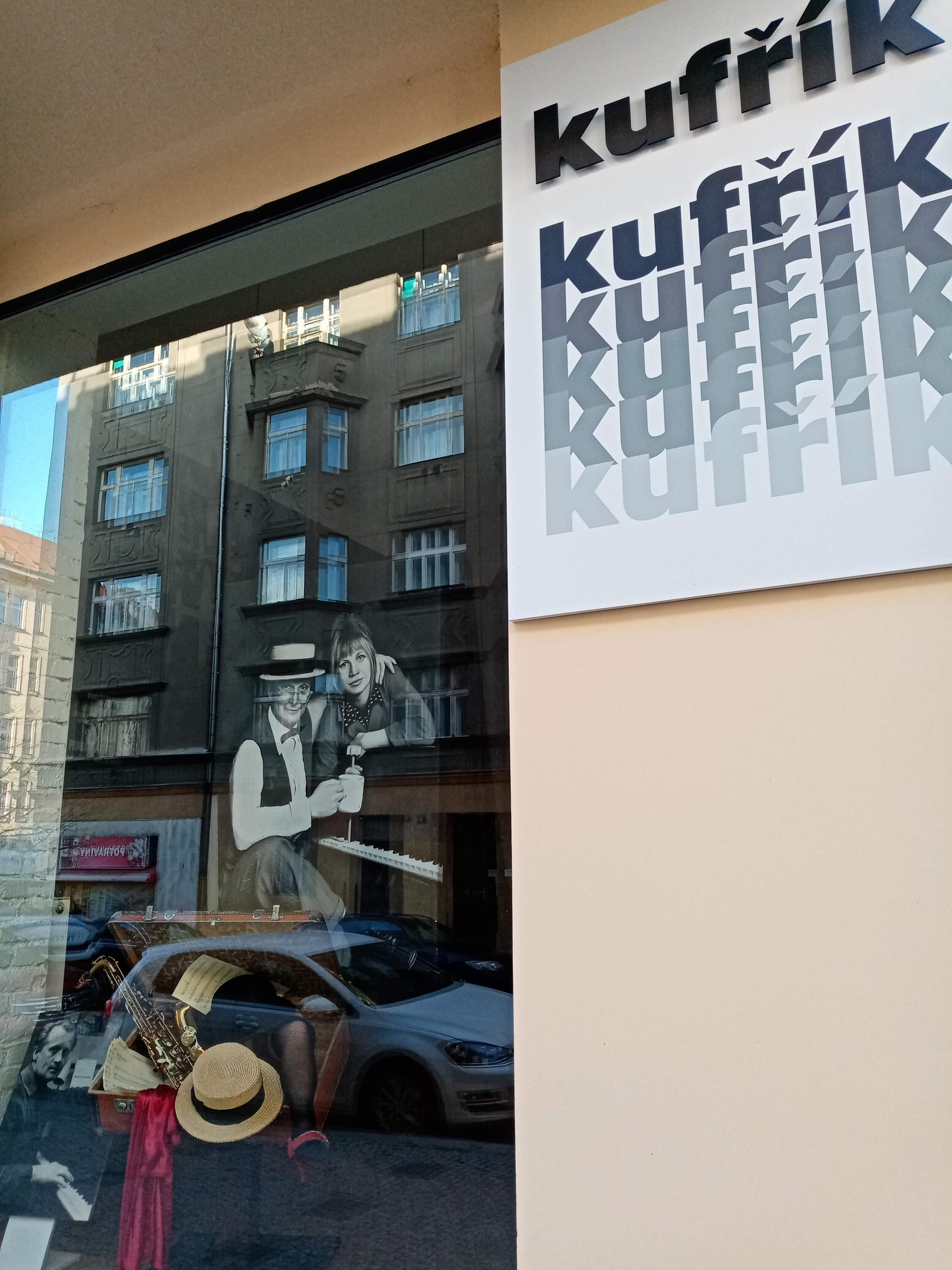 Kufřík foto 3