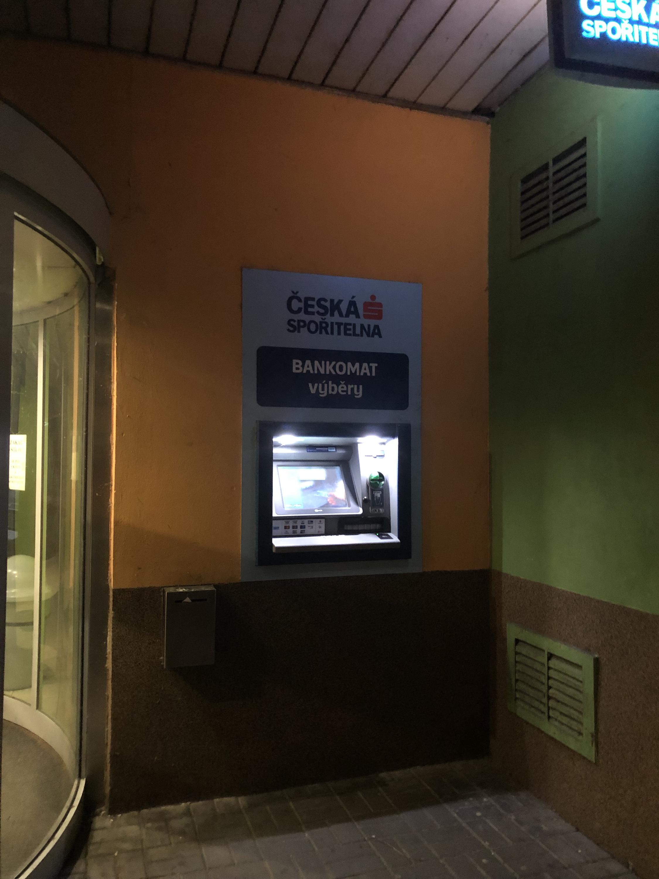 Bankomat České spořitelny foto 1