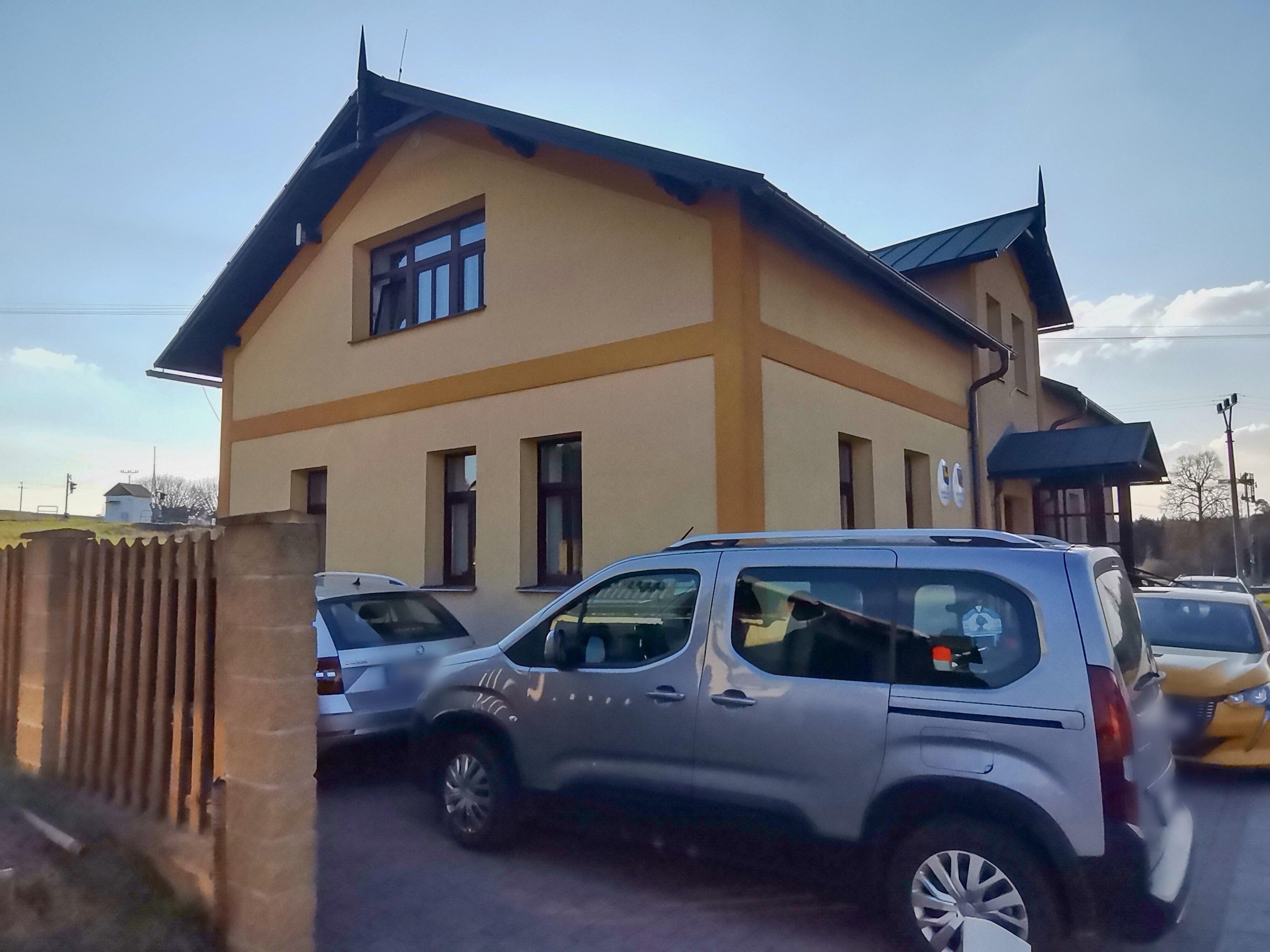 Martinice v Krkonoších - obecní úřad foto 4