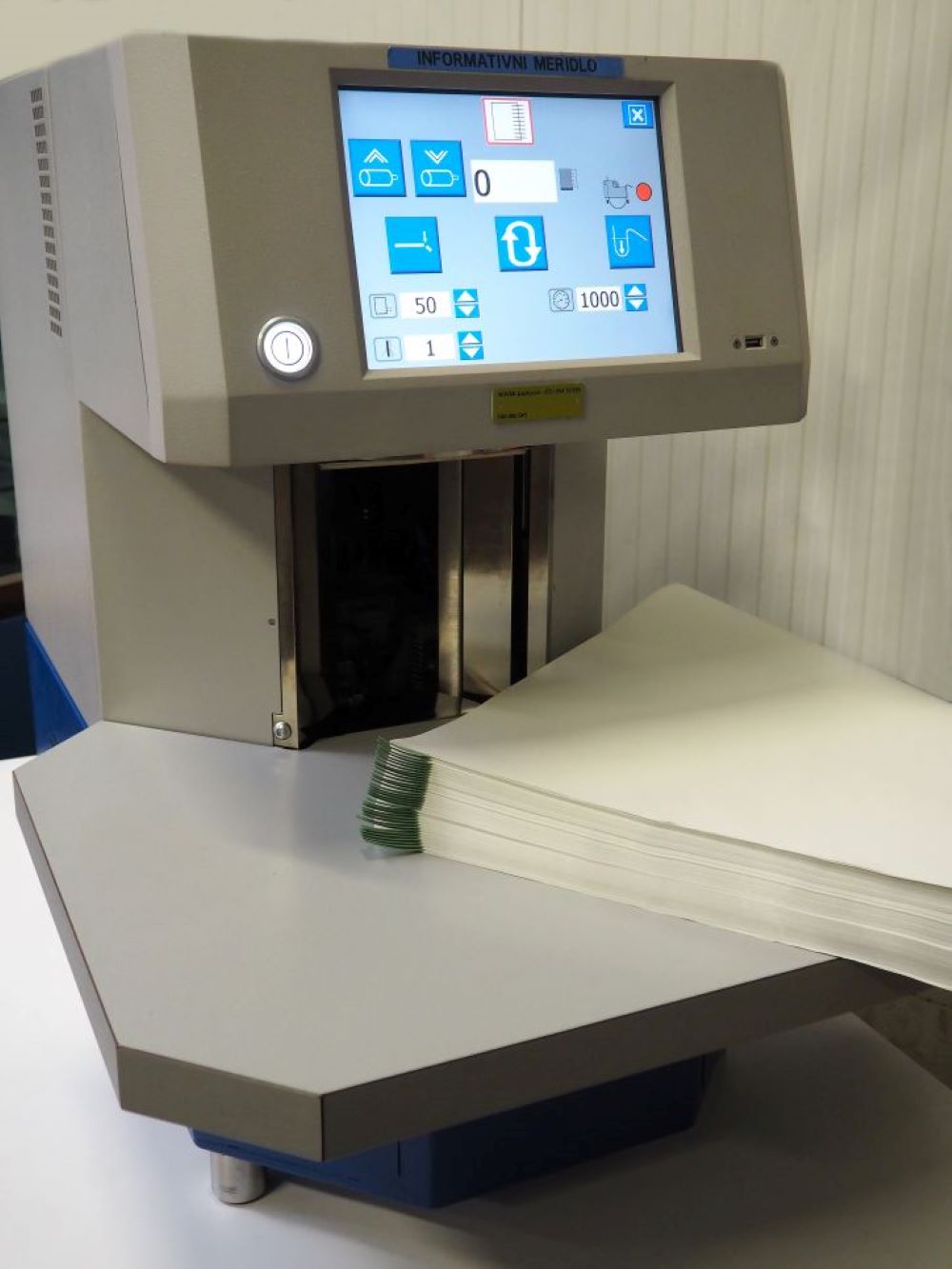 Počítání archů papíru do formátu 40x60 cm