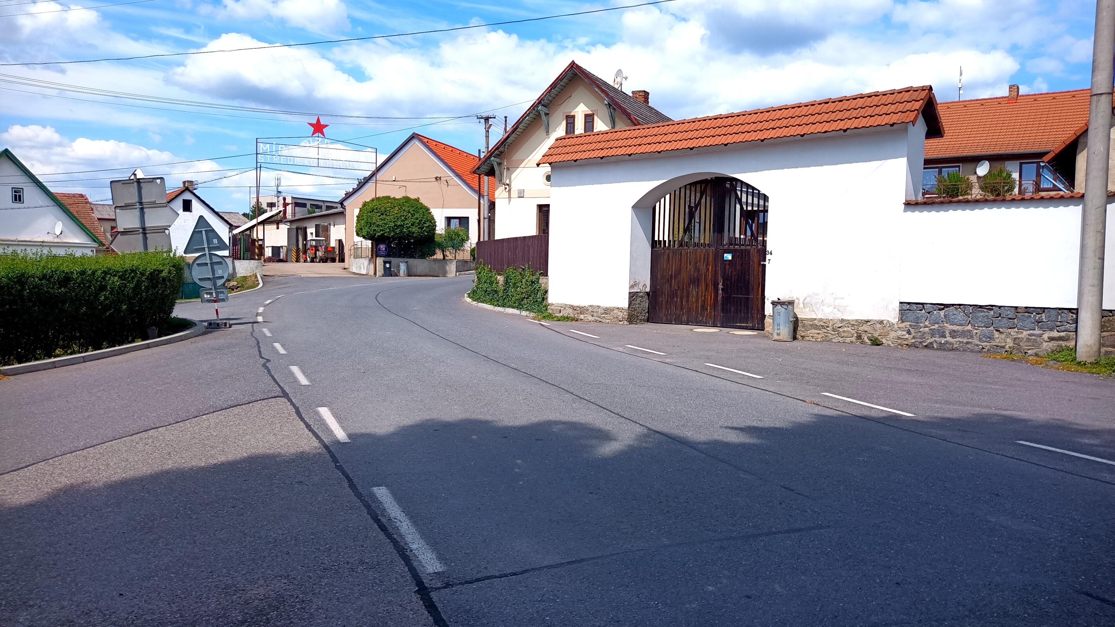 Křečovice - obecní úřad foto 4