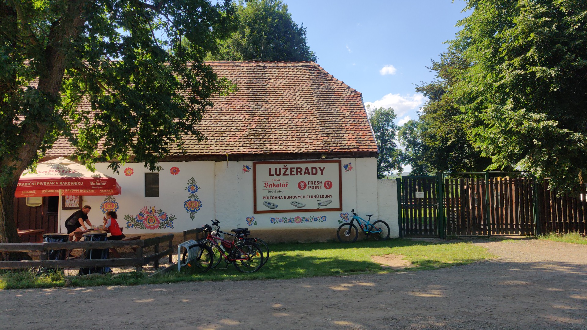 Občerstvení Lužerady foto 4