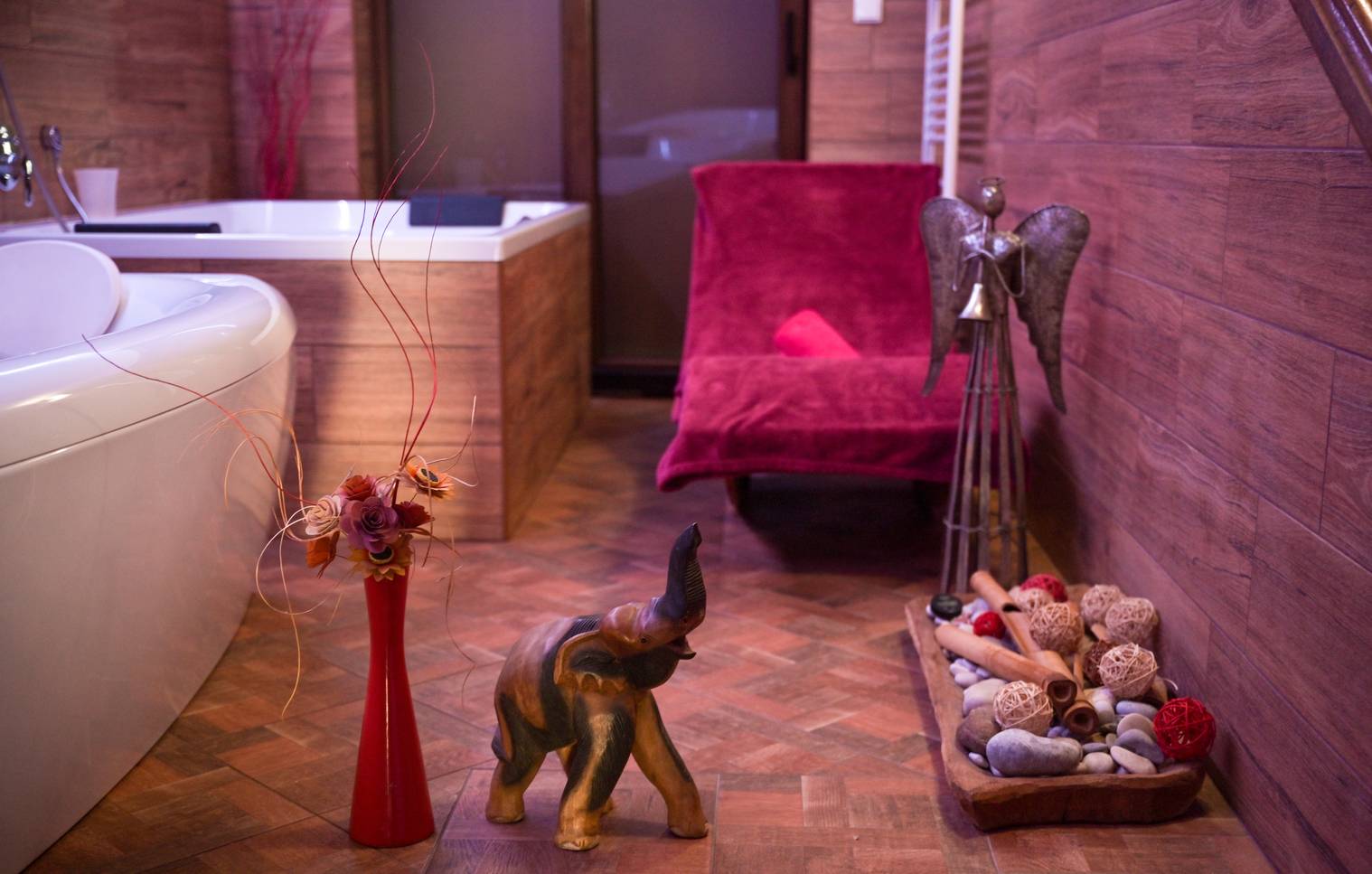 Hydromasážní a perličková koupel