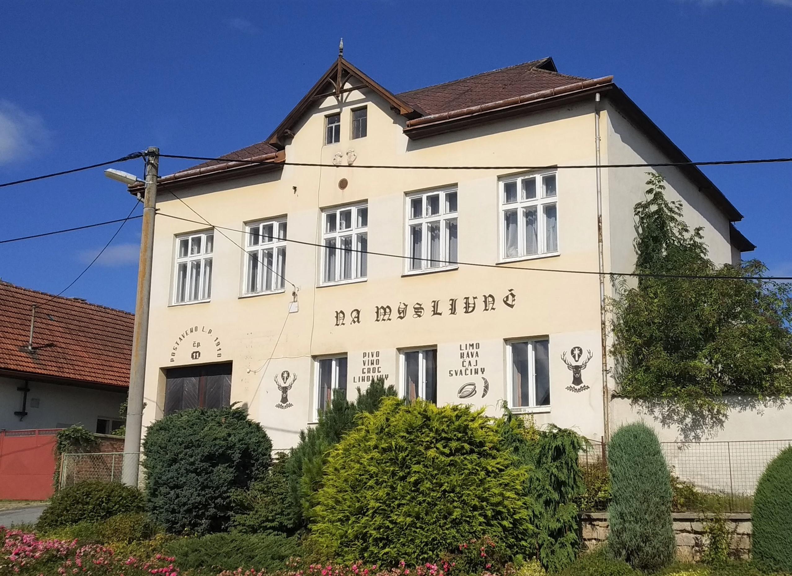 Restaurace Na Myslivně