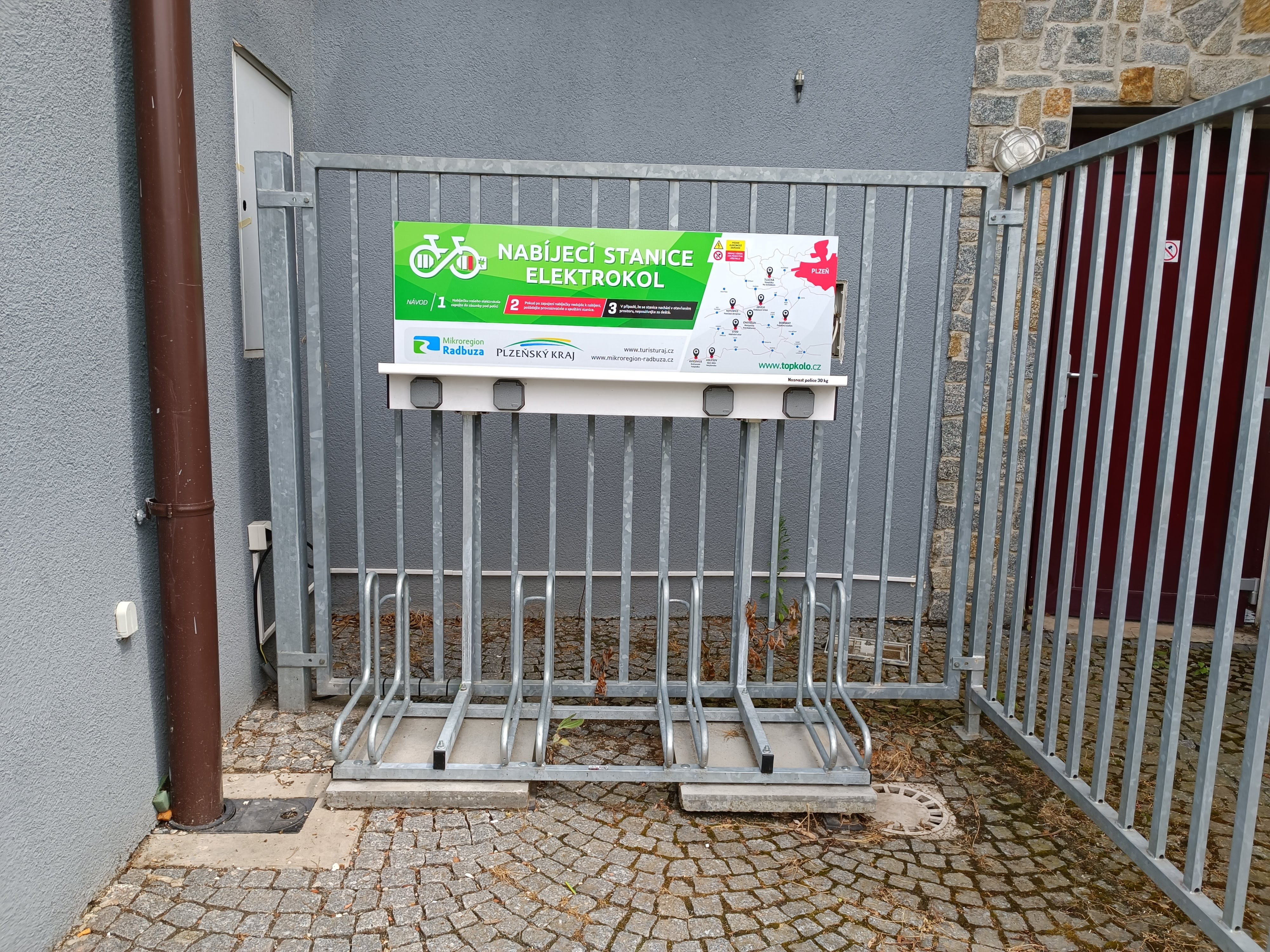 Nabíjecí stanice Holýšov foto 2