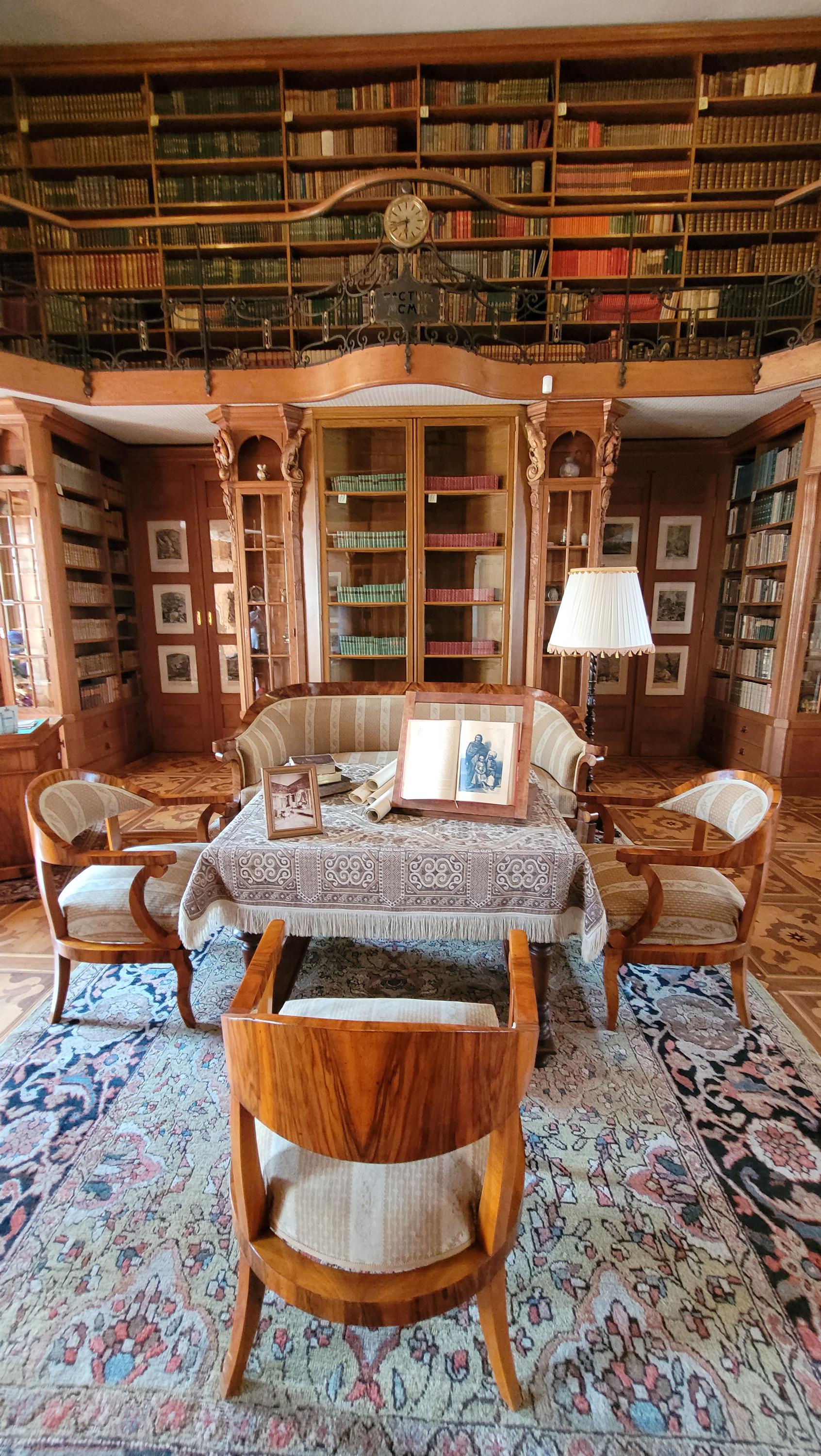 Muzejní knihovna Dačice foto 2