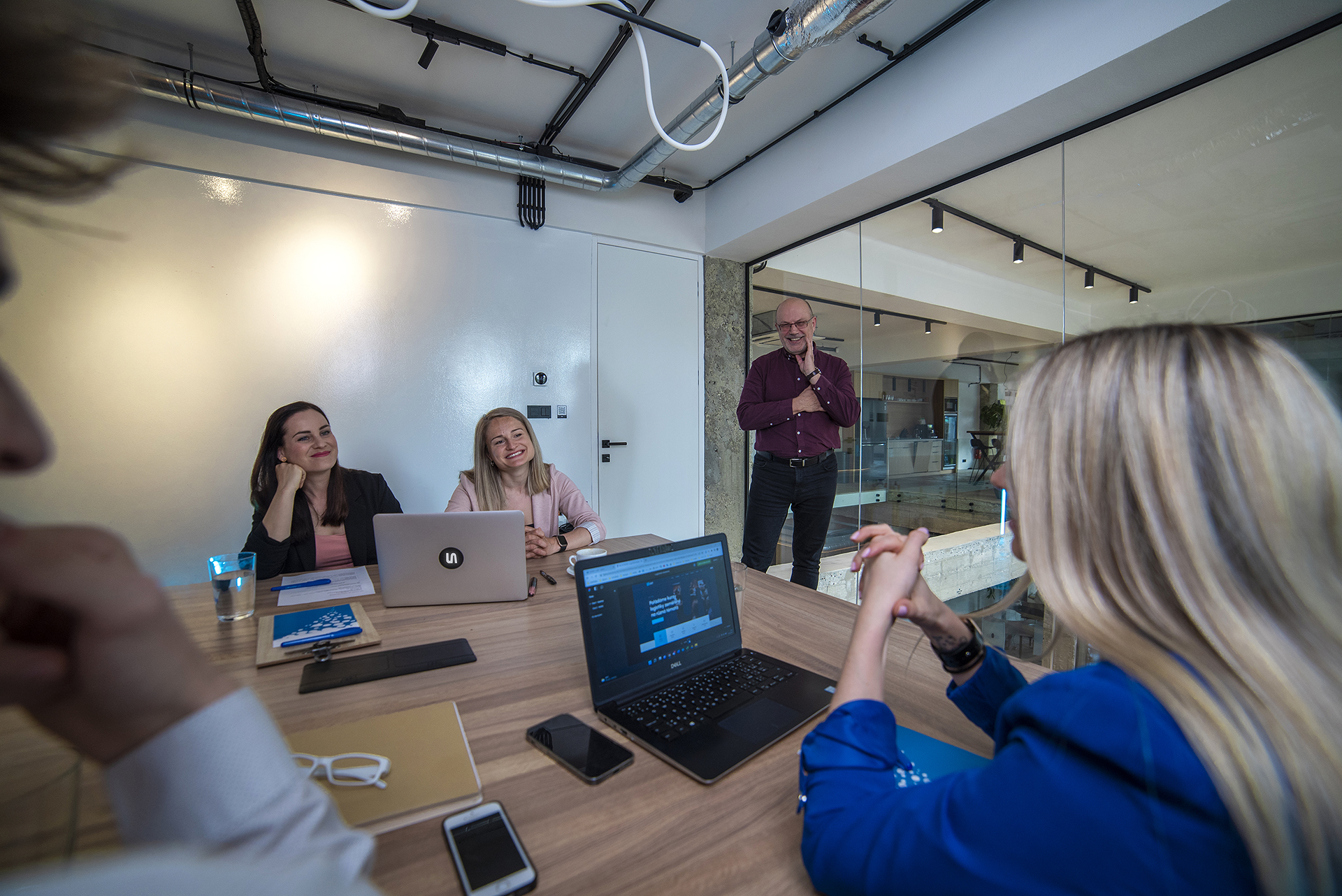 LOGISTICKÁ AKADEMIE s.r.o. foto 2