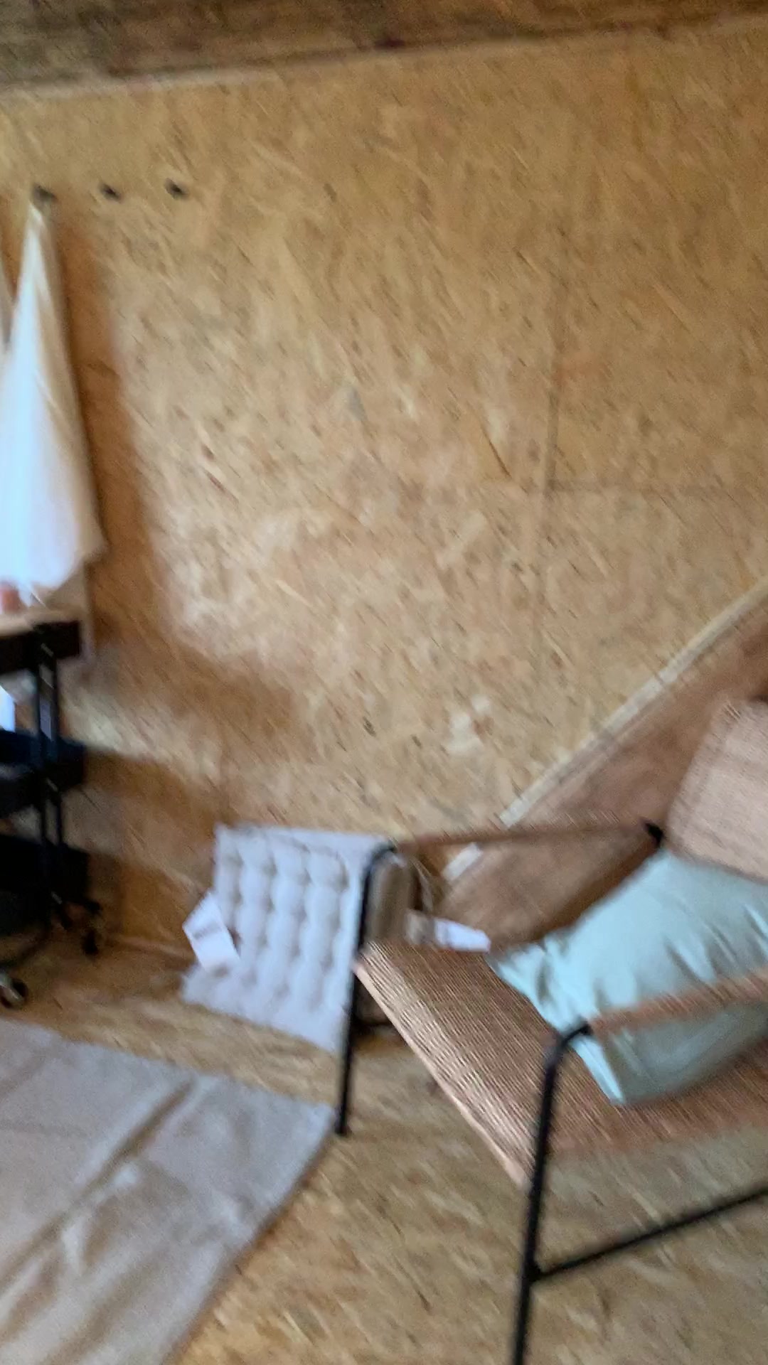 Glamping Český ráj foto 2 (náhled videa)