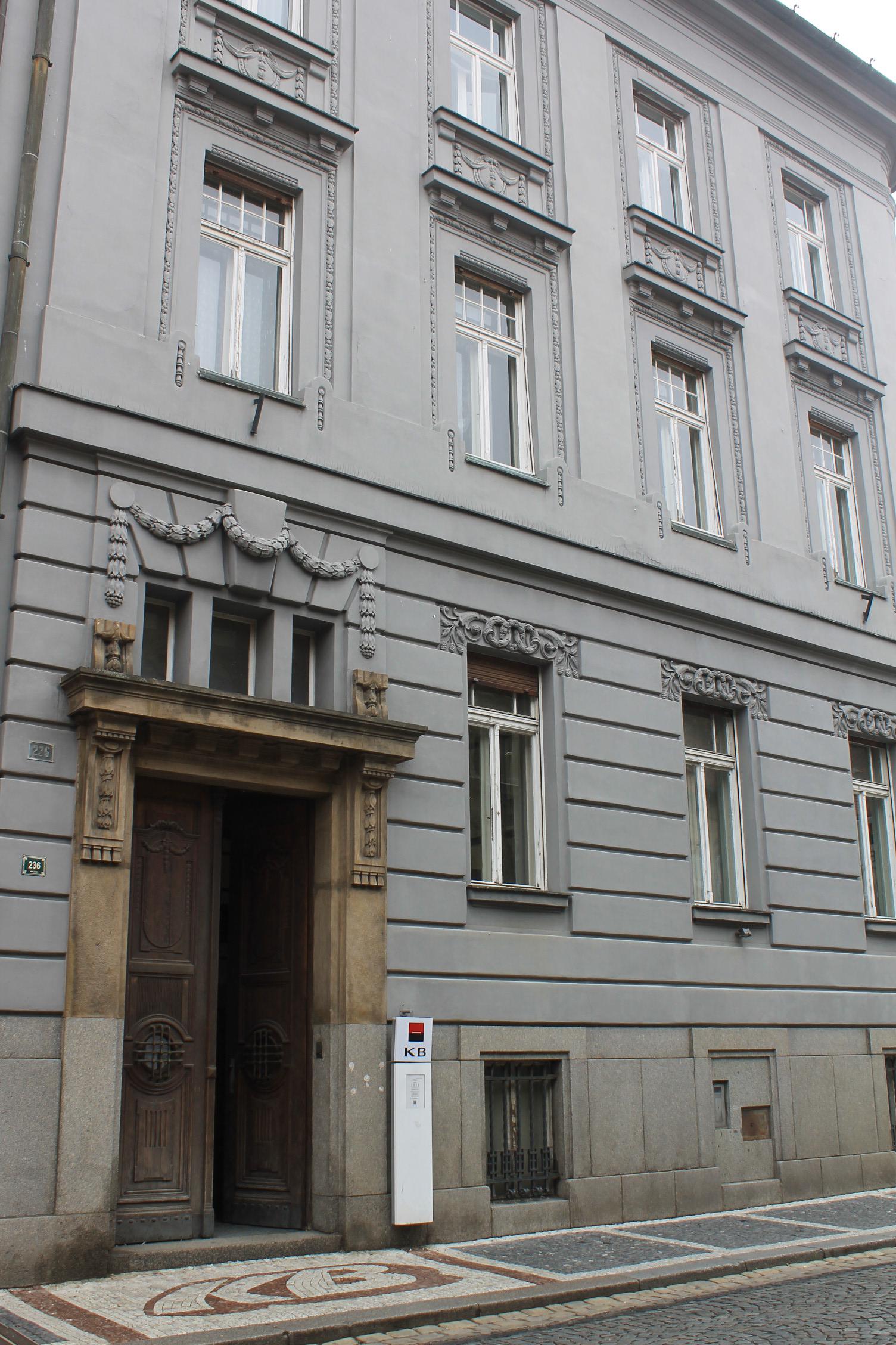 Bankomat Komerční banky foto 2