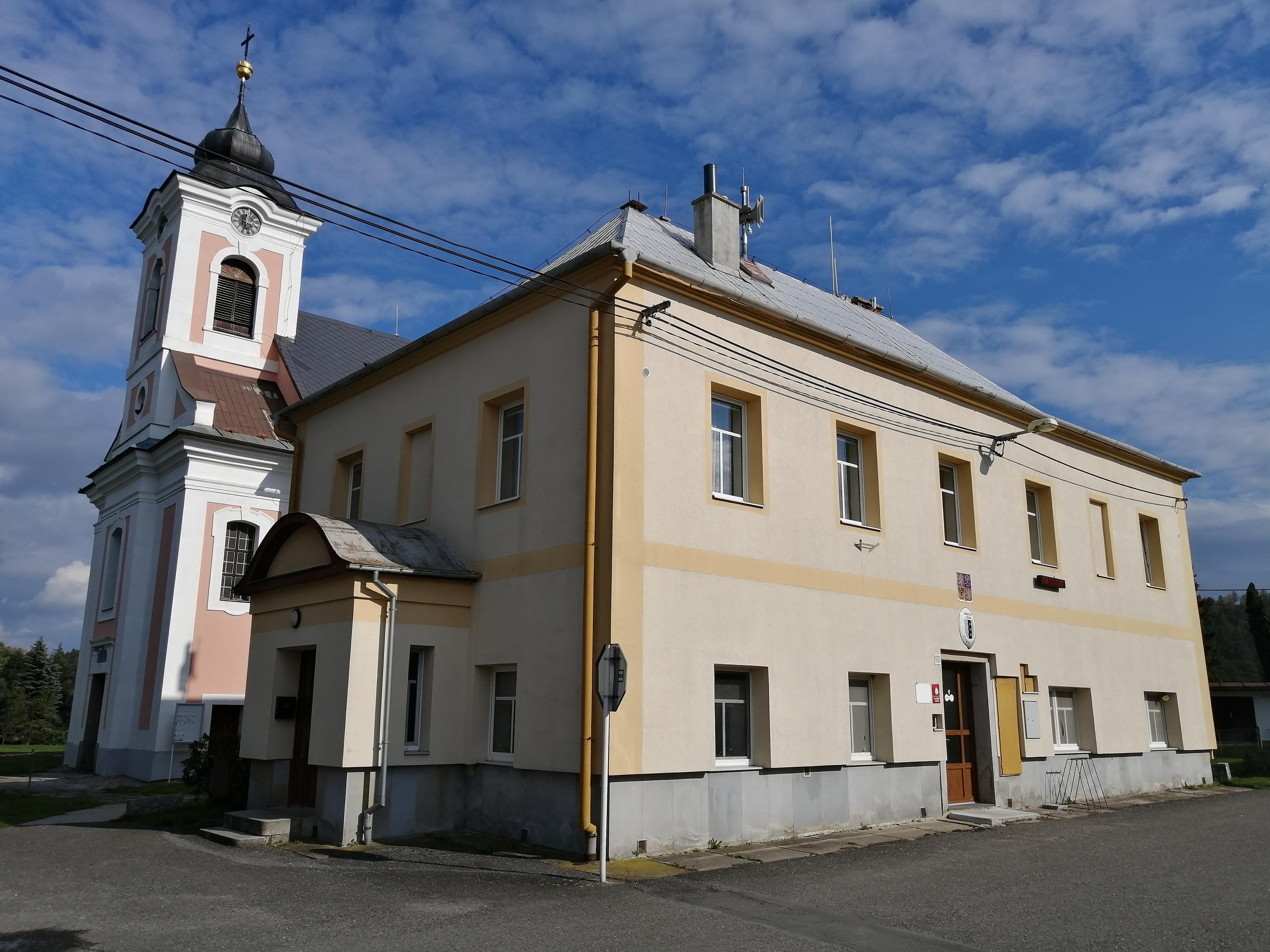 Černá Voda - obecní úřad foto 2