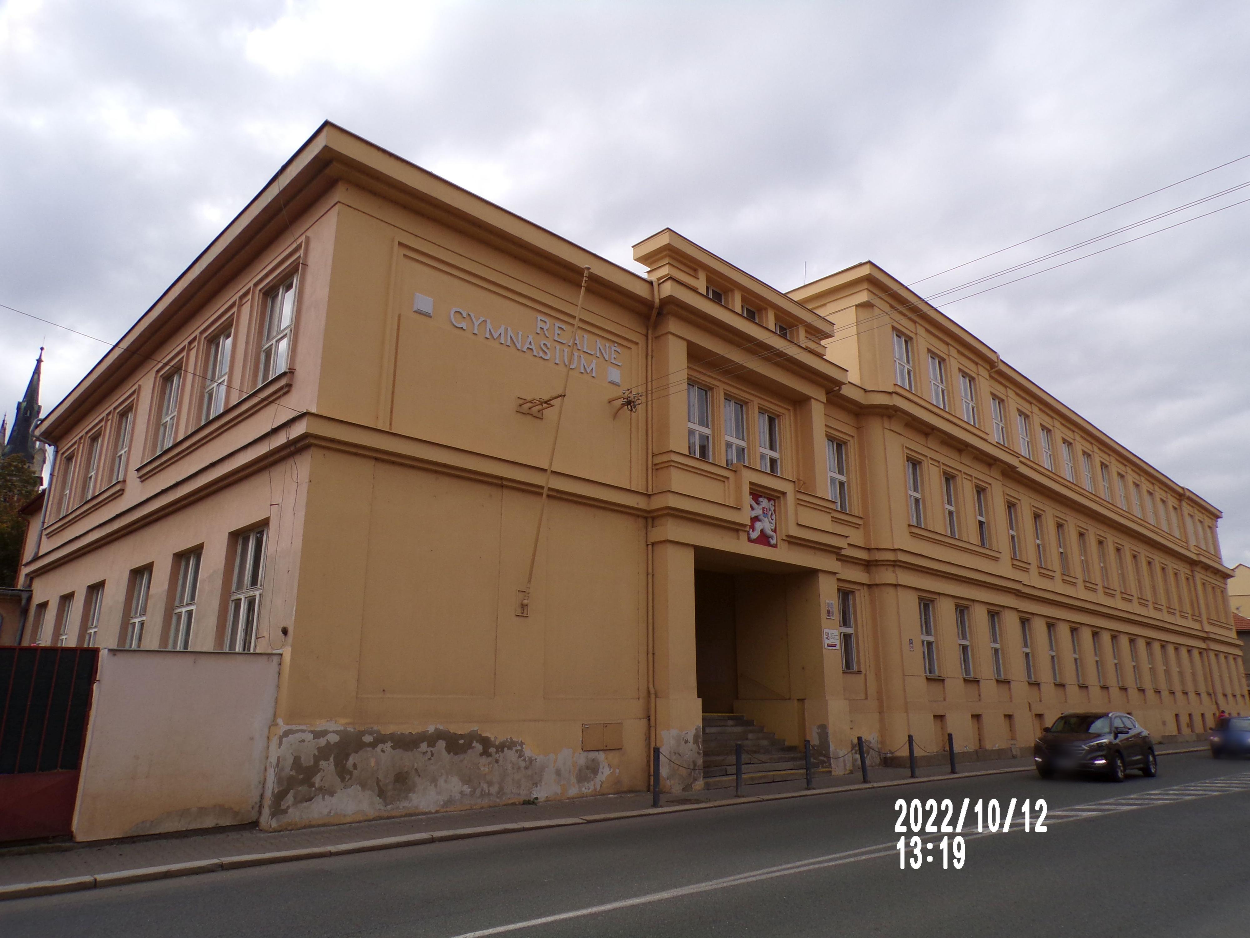 Gymnázium a Střední odborná škola pedagogická Čáslav foto 4