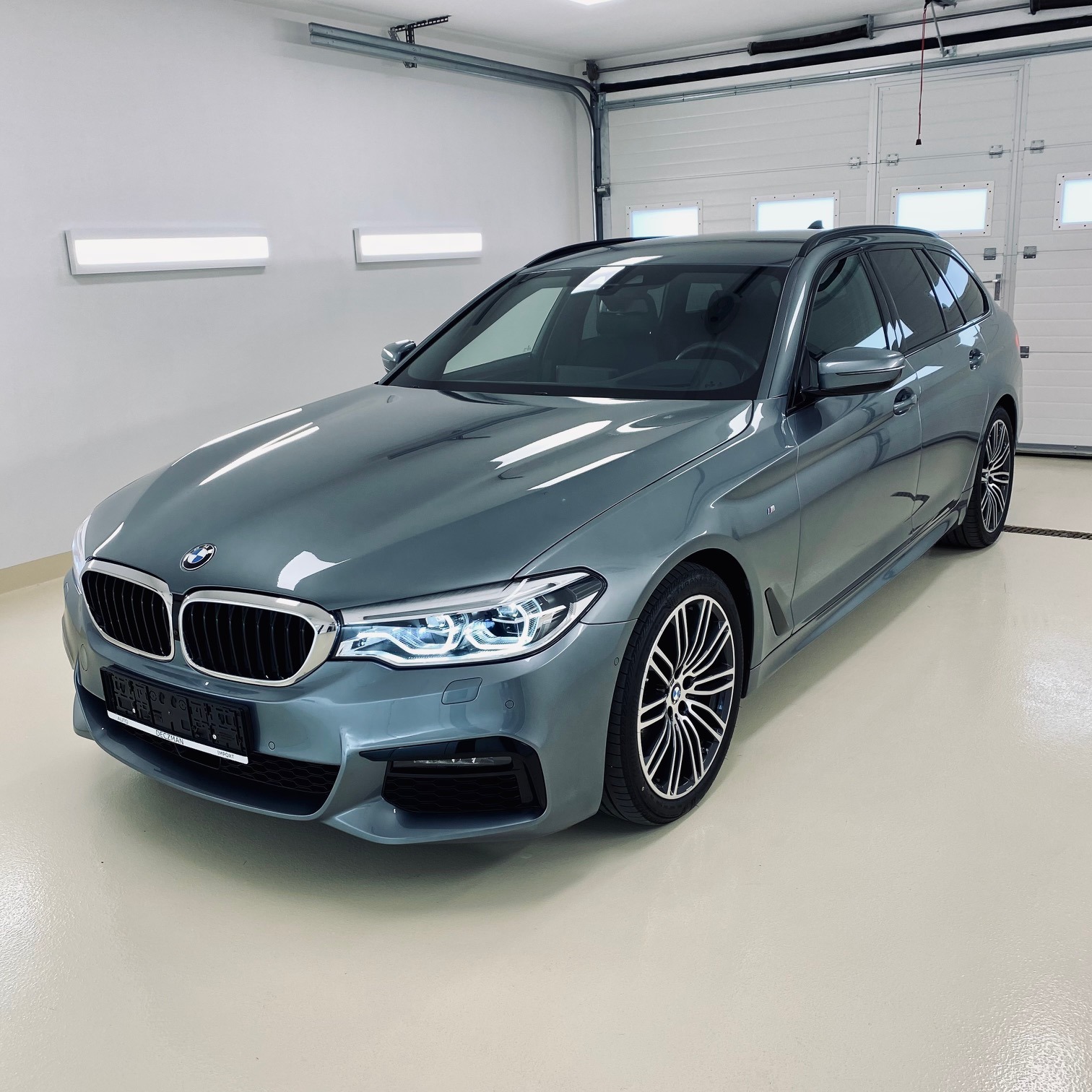 DECZMAN Autoimport SE. foto 5