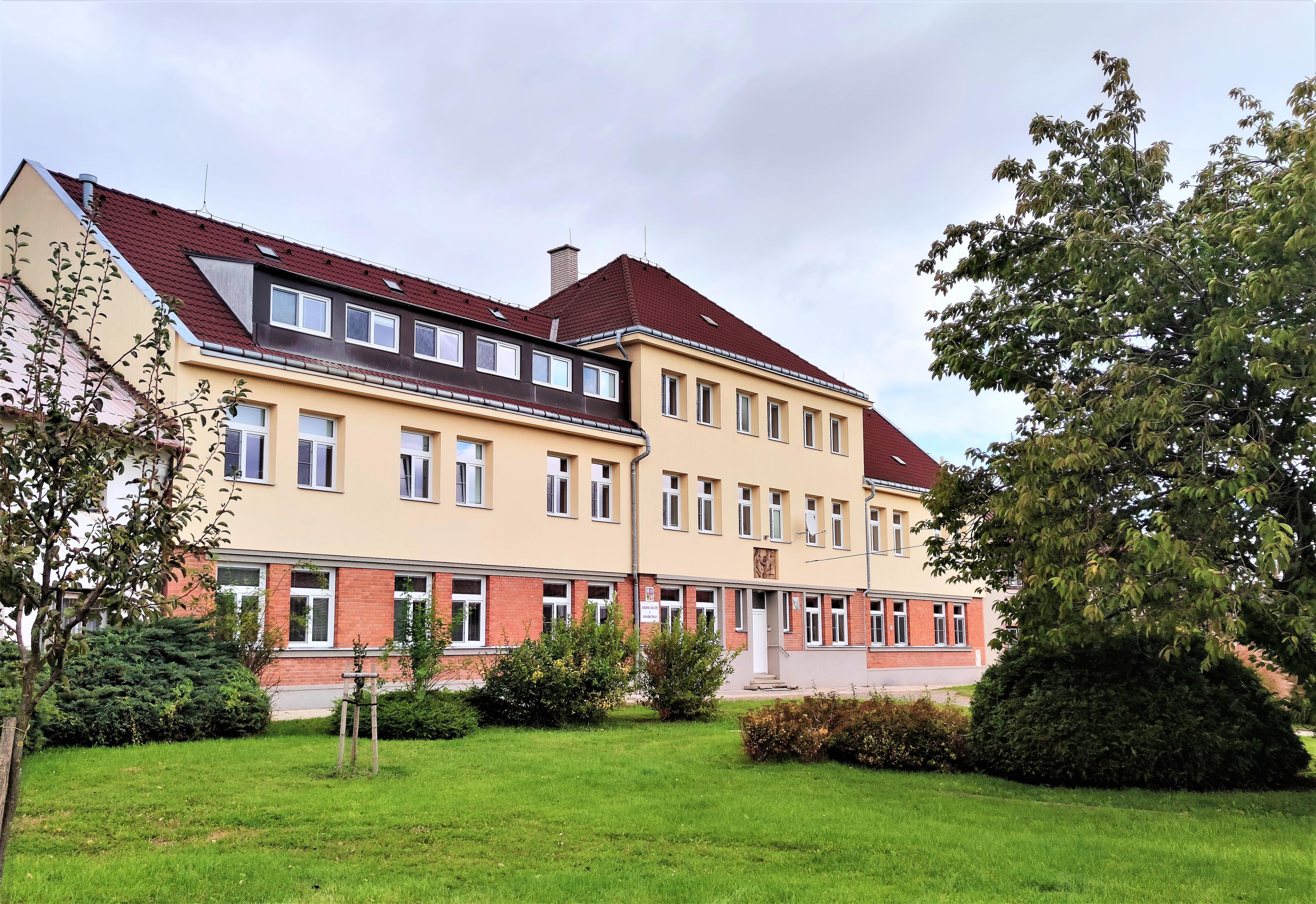 SOU Křenovice foto 2