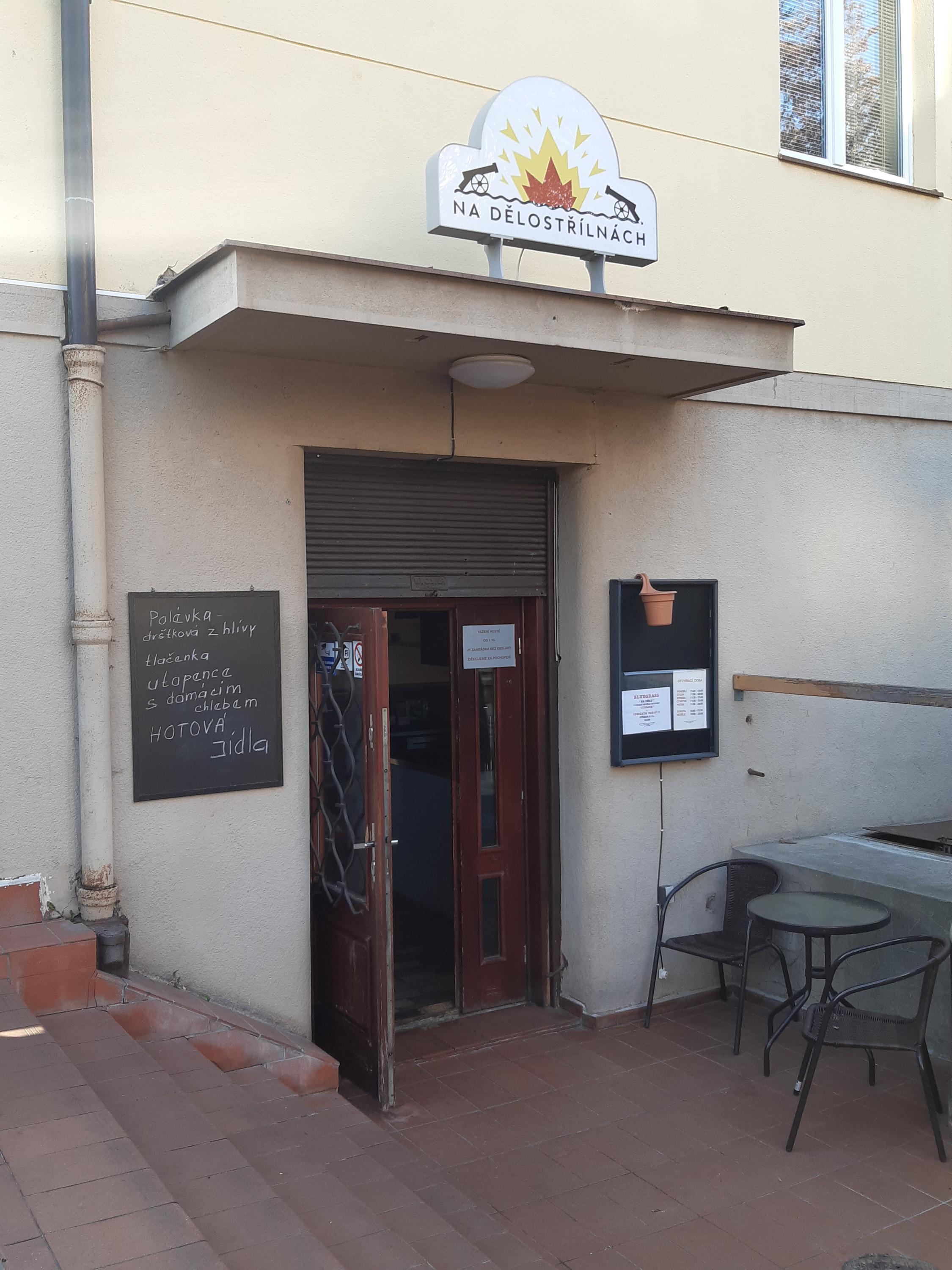 Restaurace Na Dělostřílnách foto 4