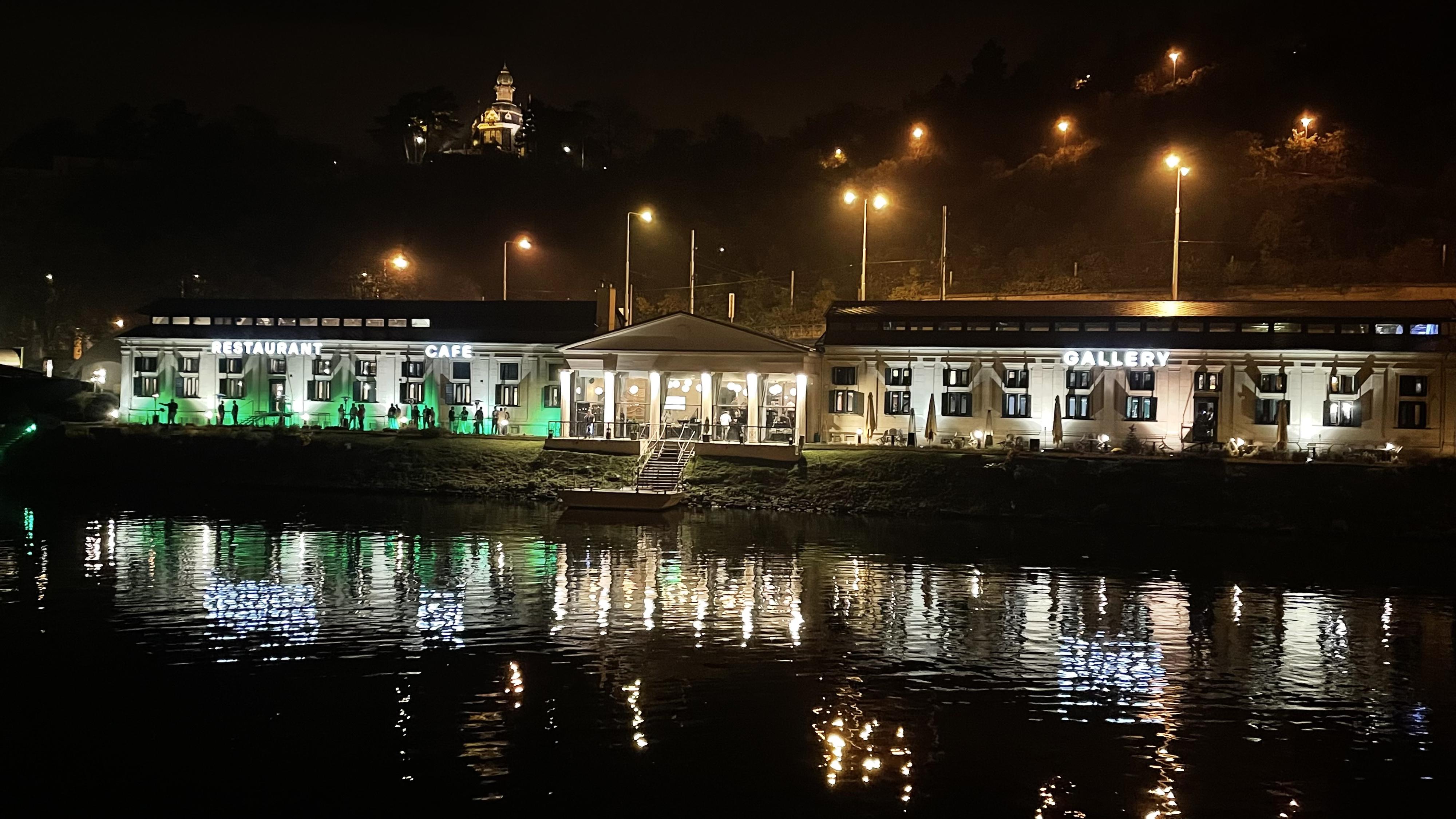 Občanská plovárna foto 2