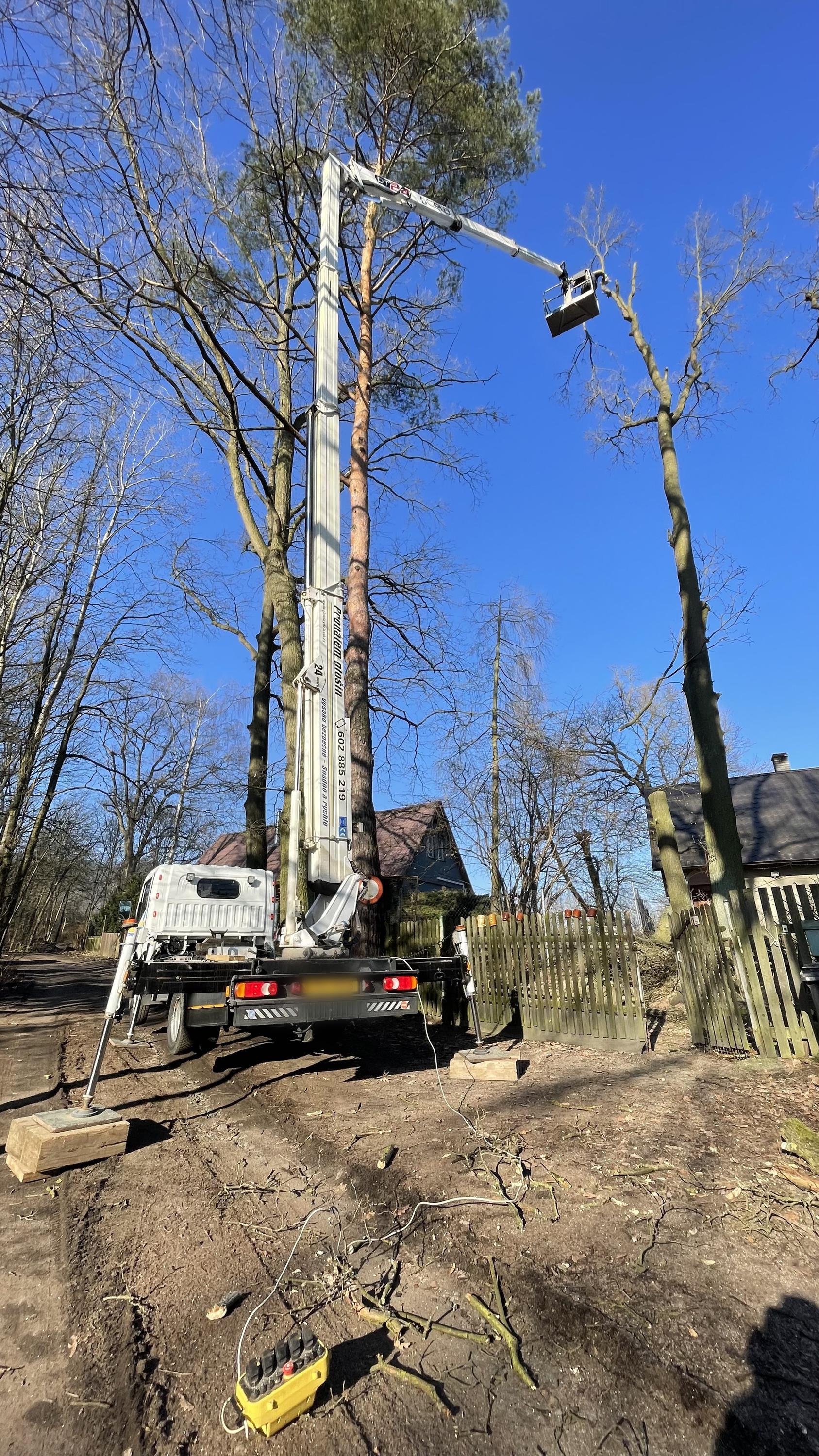 Pronájem montážních plošin - František Doležal foto 6
