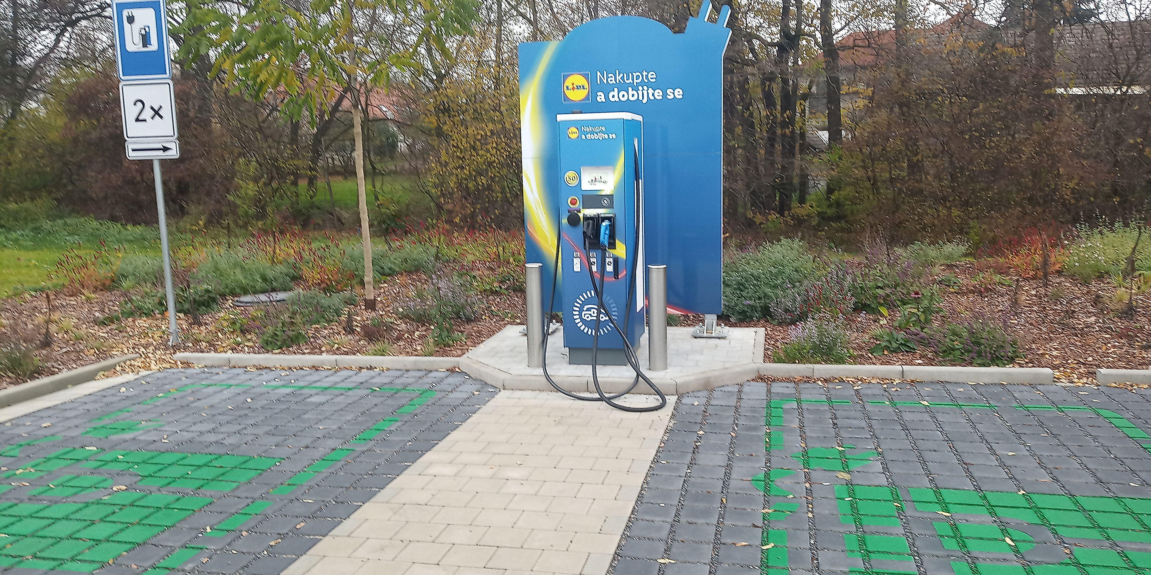 Nabíjecí stanice Lidl foto 3