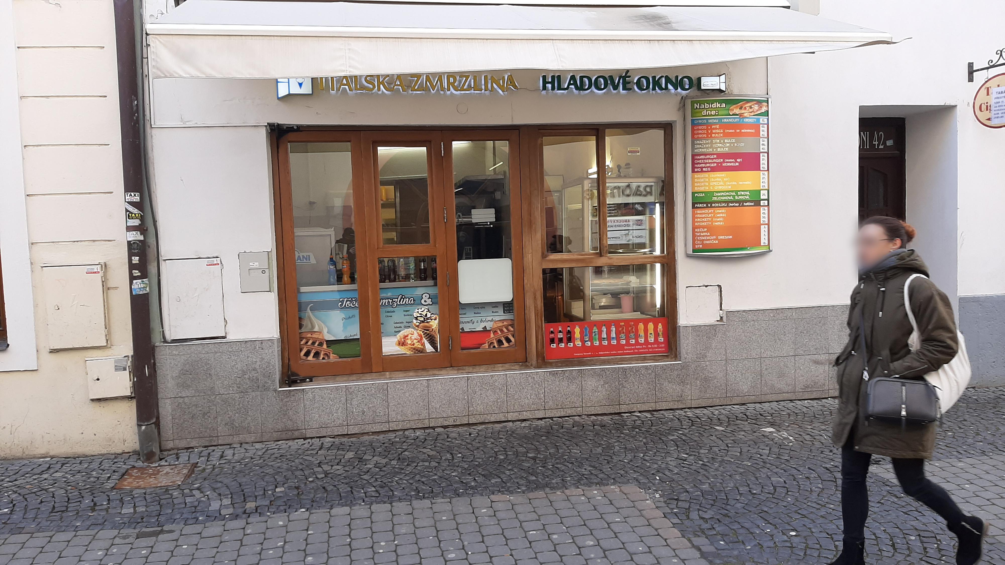 Hladové okno foto 5