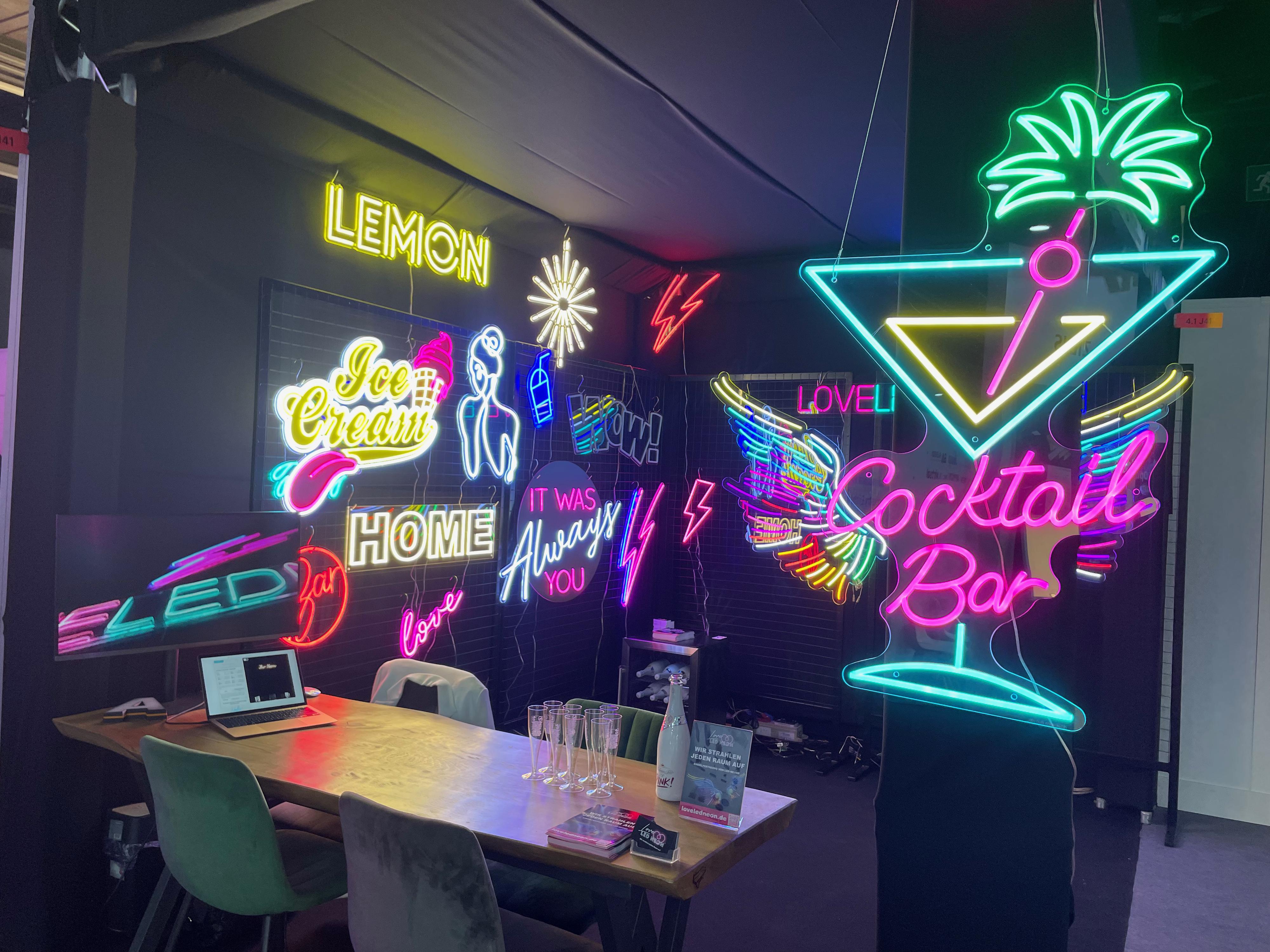 loveledneon.cz foto 4